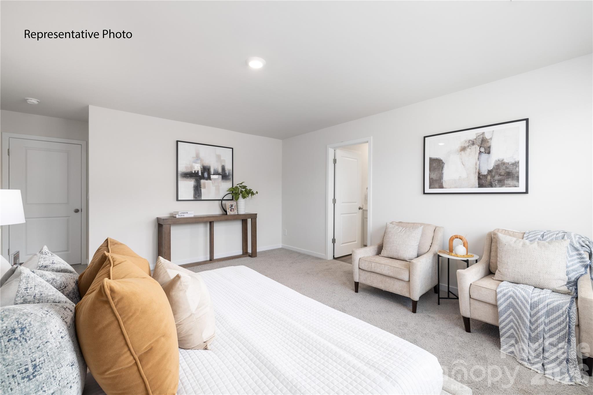 2117 10th Street SE — Hickory