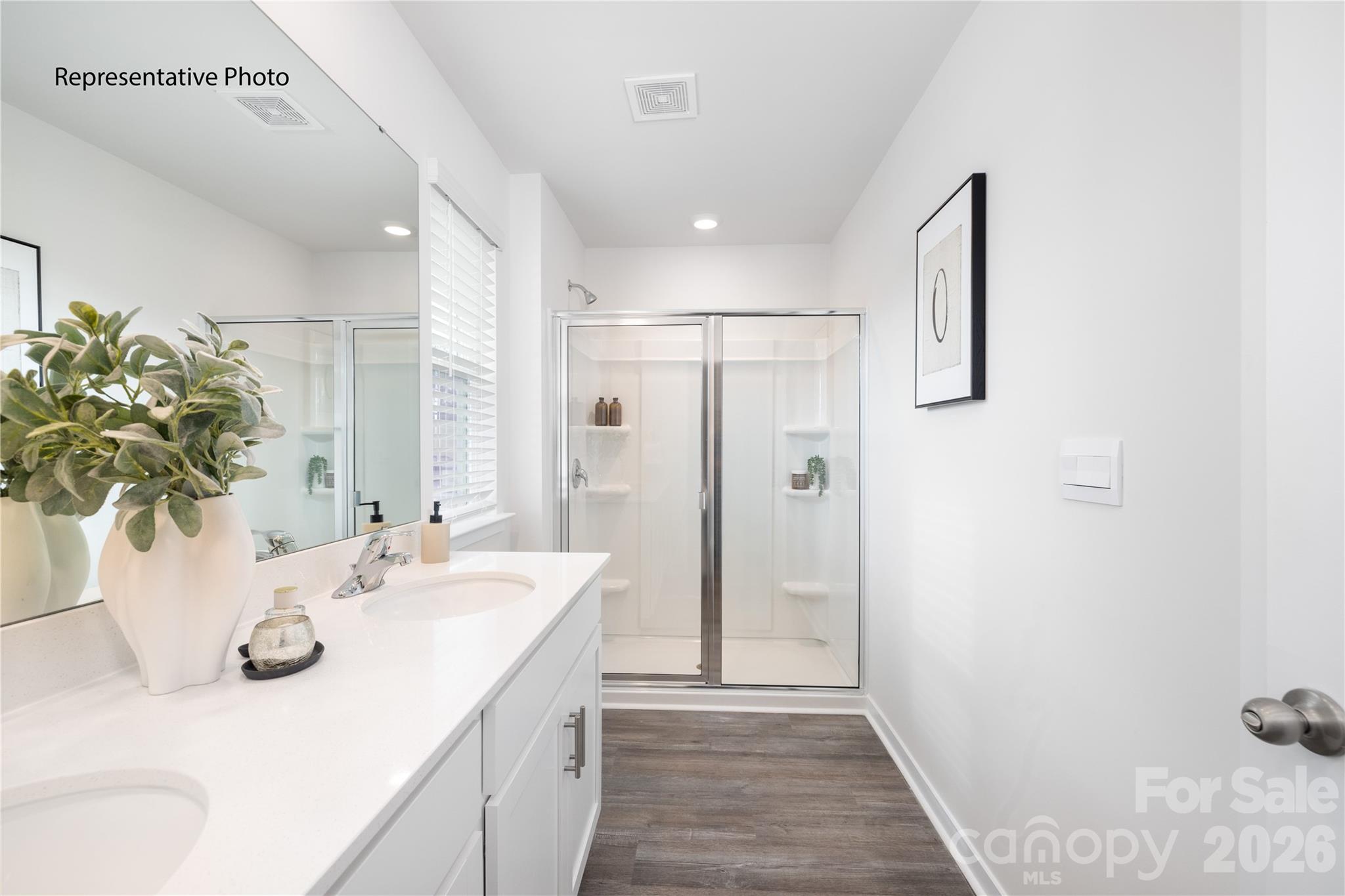 2117 10th Street SE — Hickory