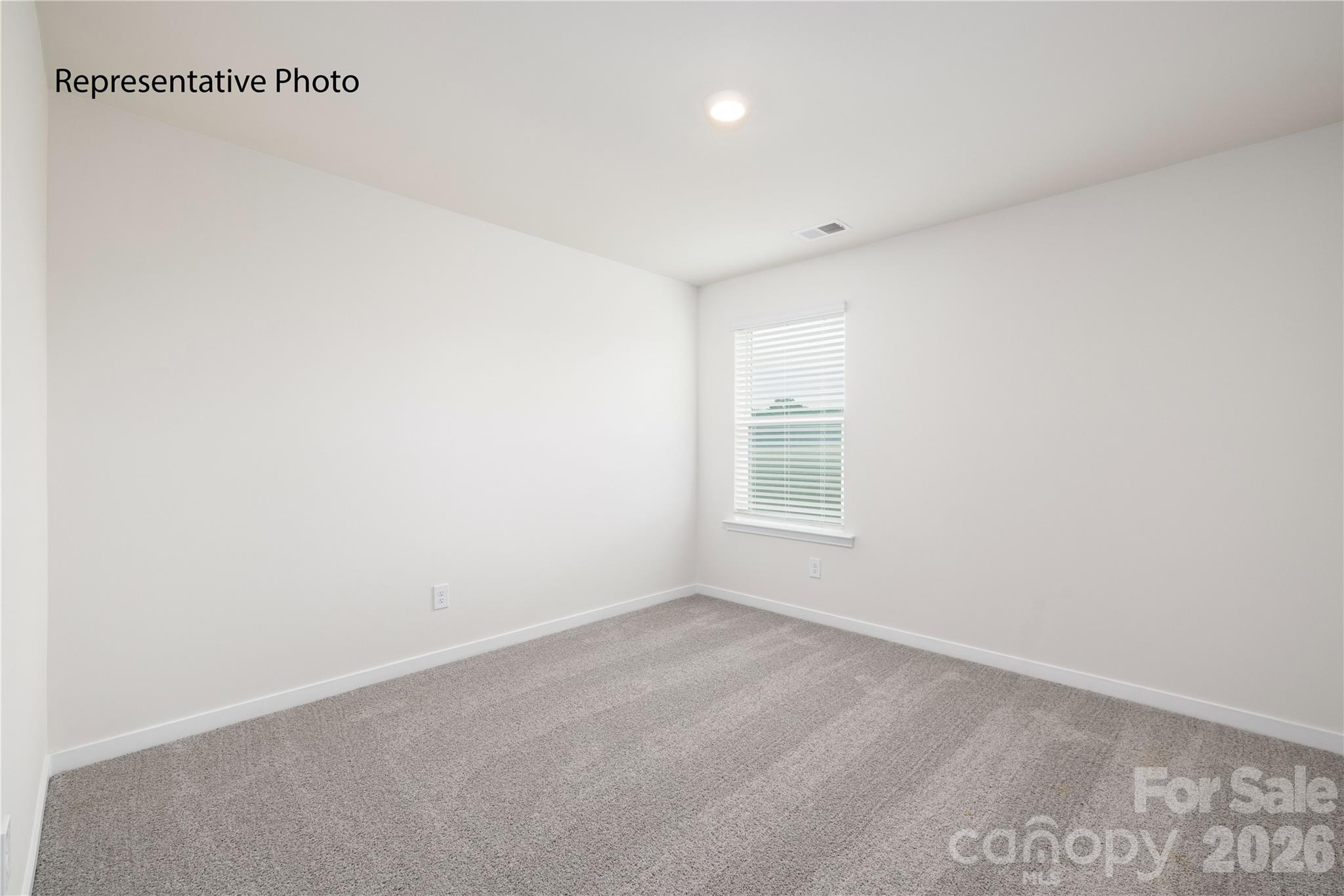 2117 10th Street SE — Hickory