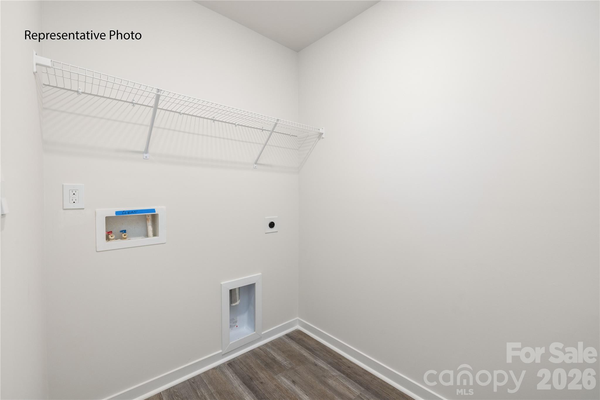 2117 10th Street SE — Hickory