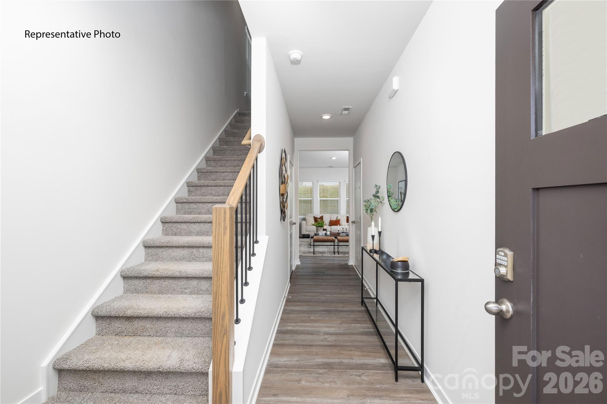 2117 10th Street SE — Hickory