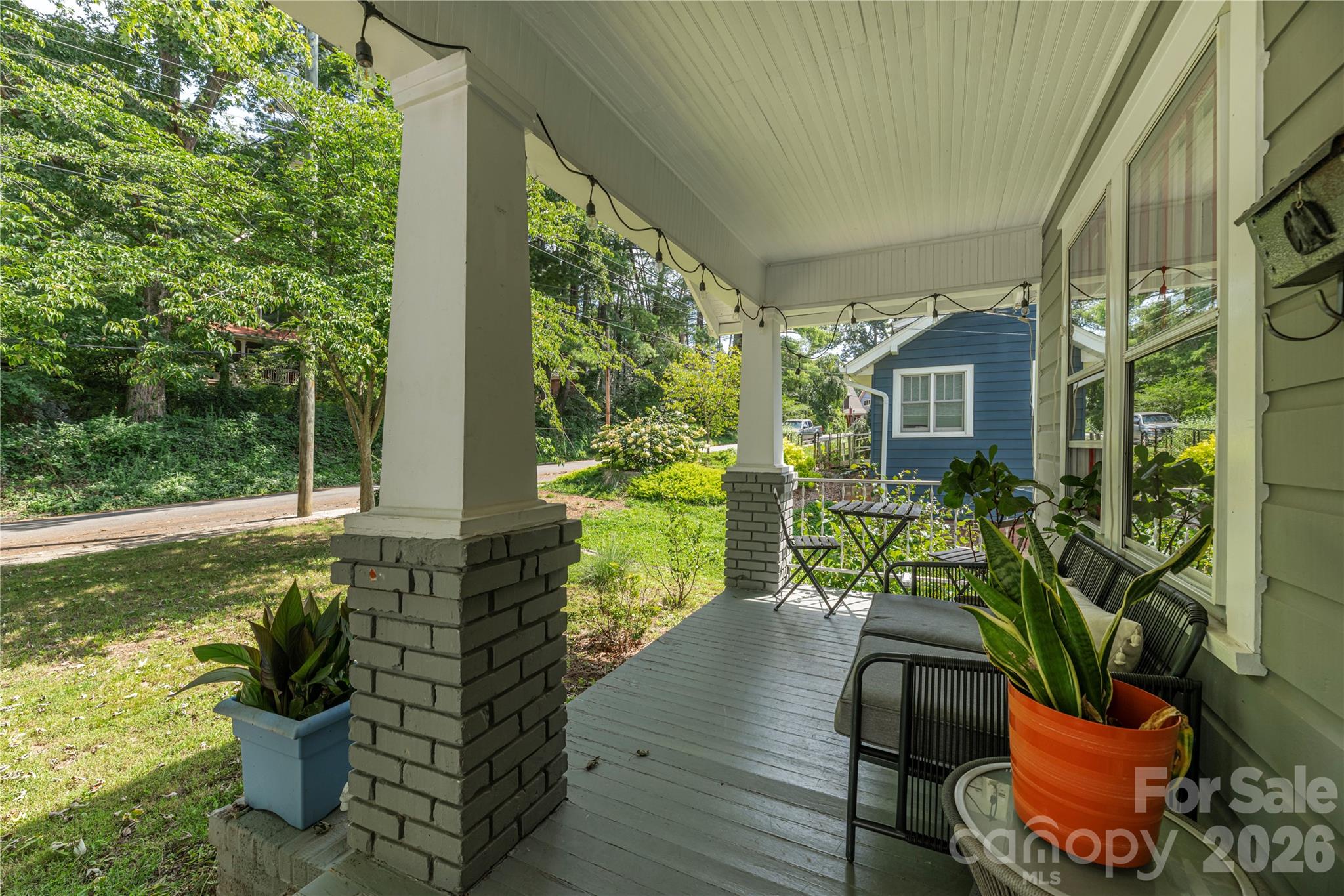 6 Birch Street — Asheville