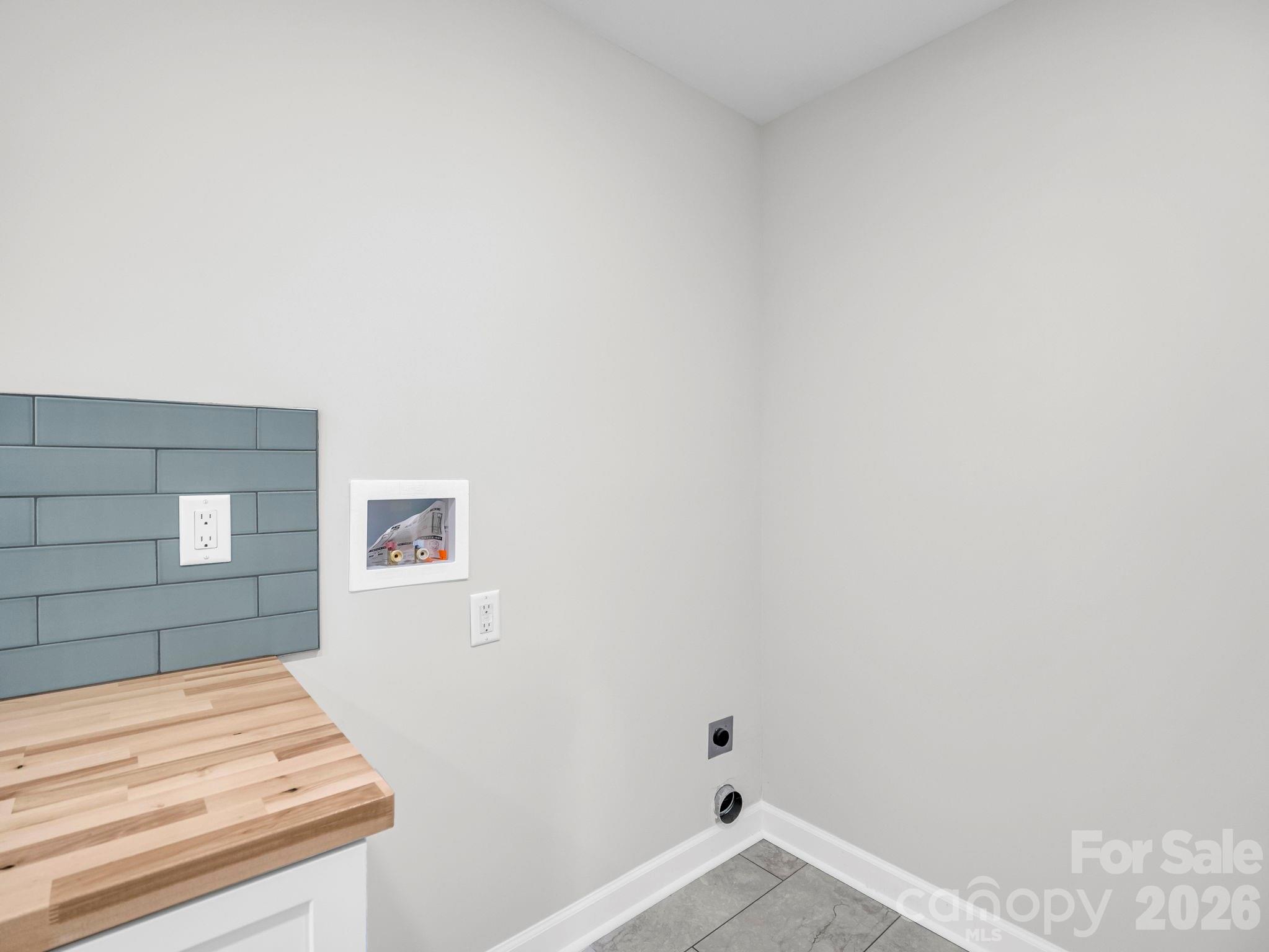 24 Verbena Way #5 — Flat Rock