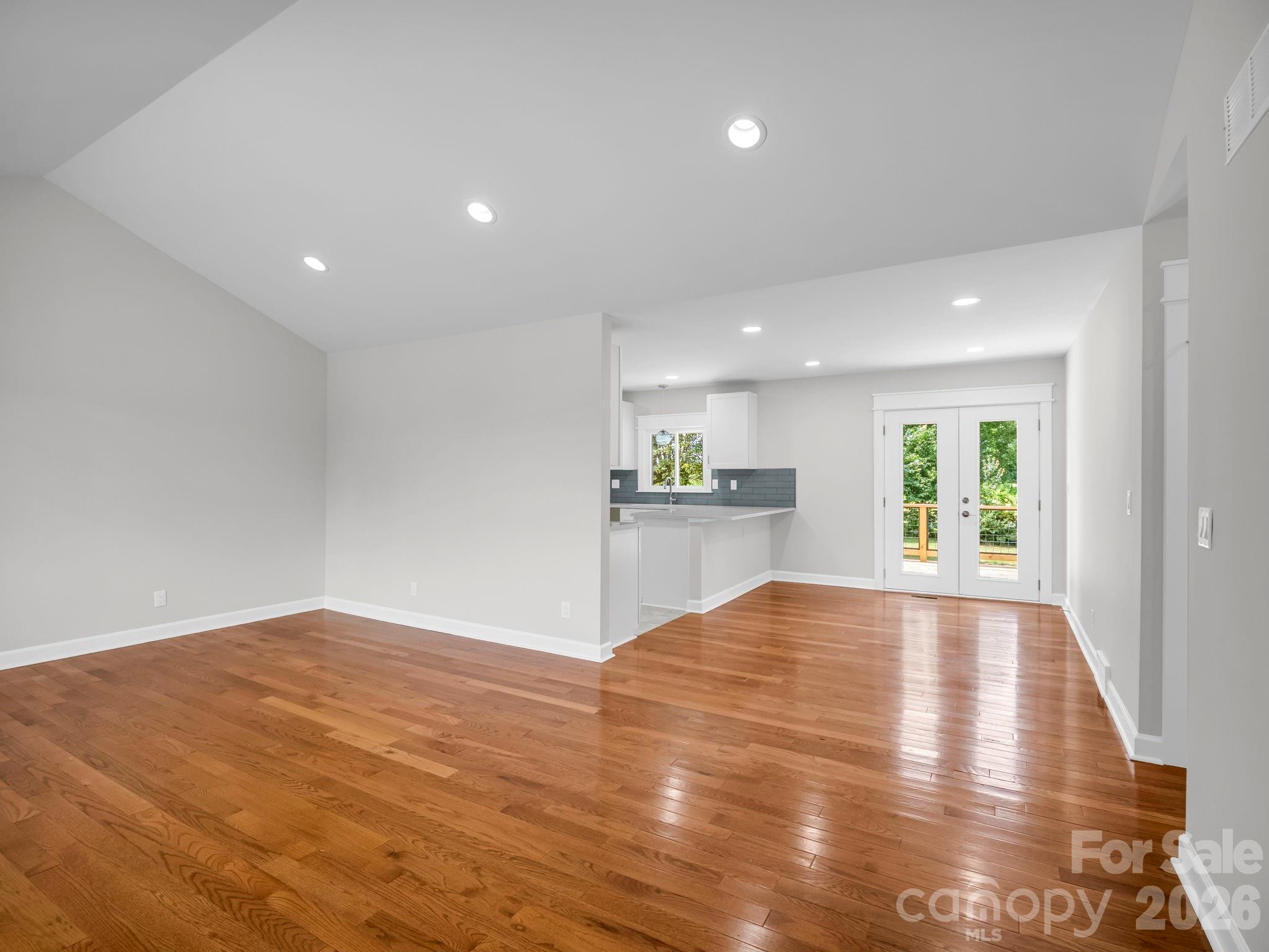 24 Verbena Way #5 — Flat Rock