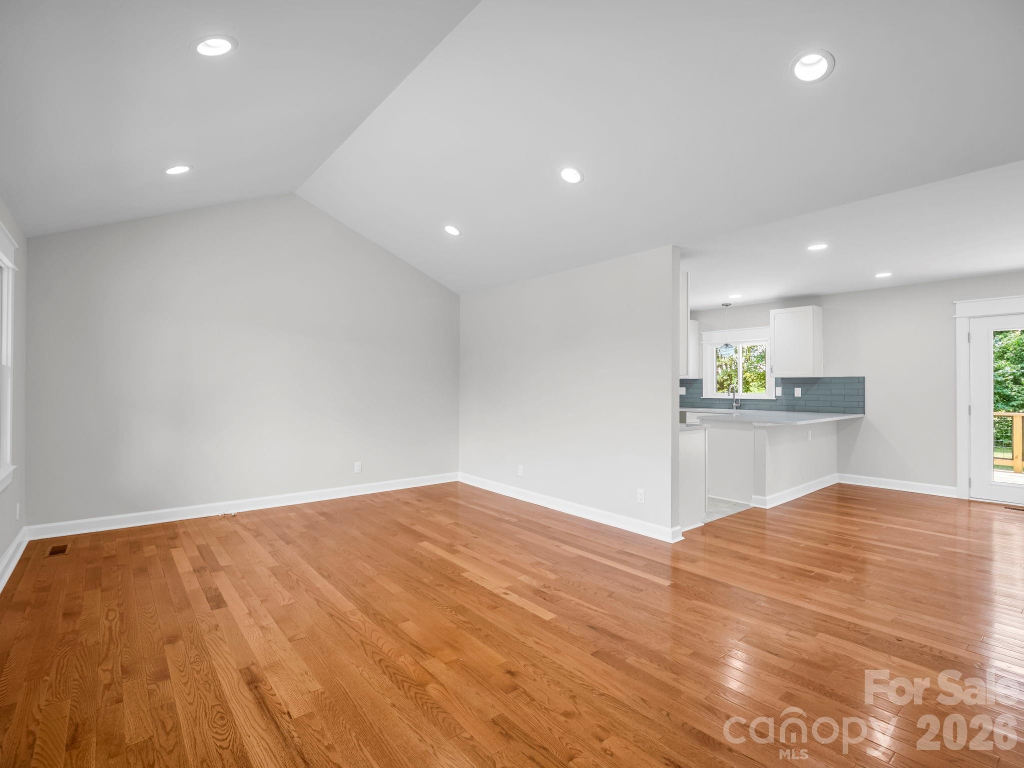 24 Verbena Way #5 — Flat Rock