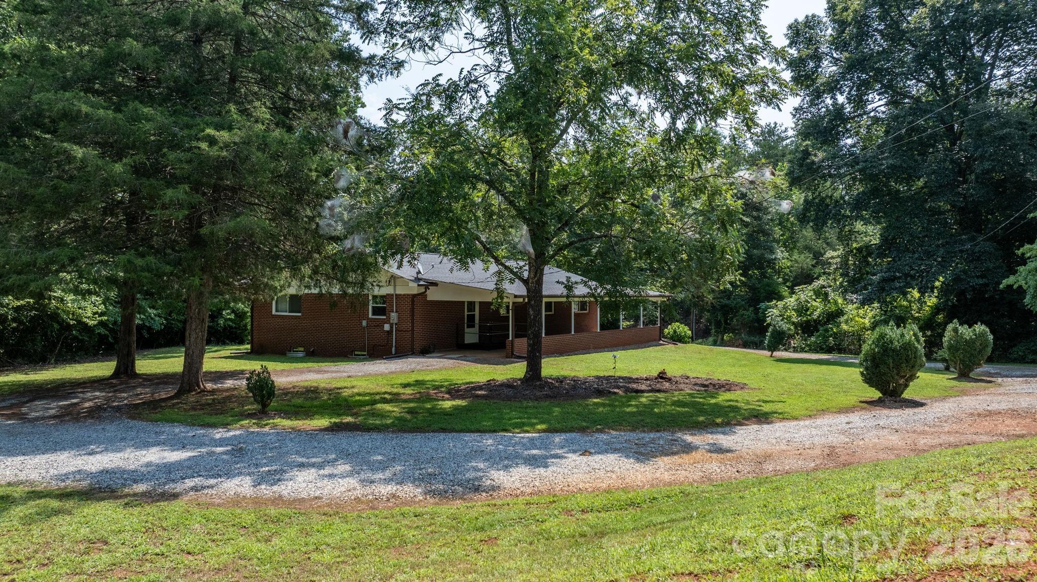 4370 Dynasty Lane — Hudson
