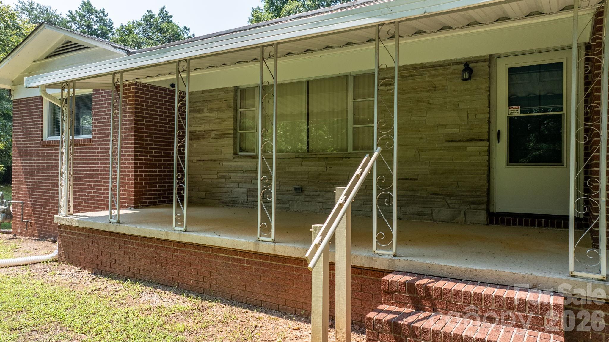 4370 Dynasty Lane — Hudson