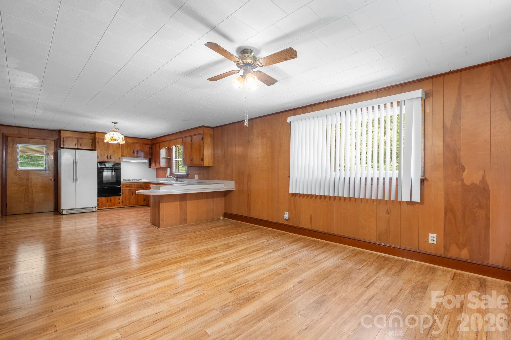 4370 Dynasty Lane — Hudson