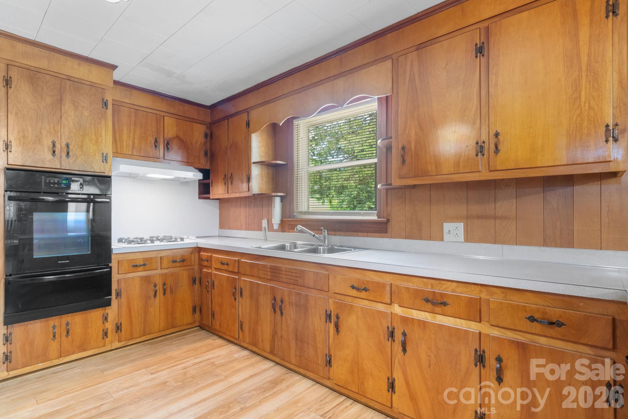 4370 Dynasty Lane — Hudson