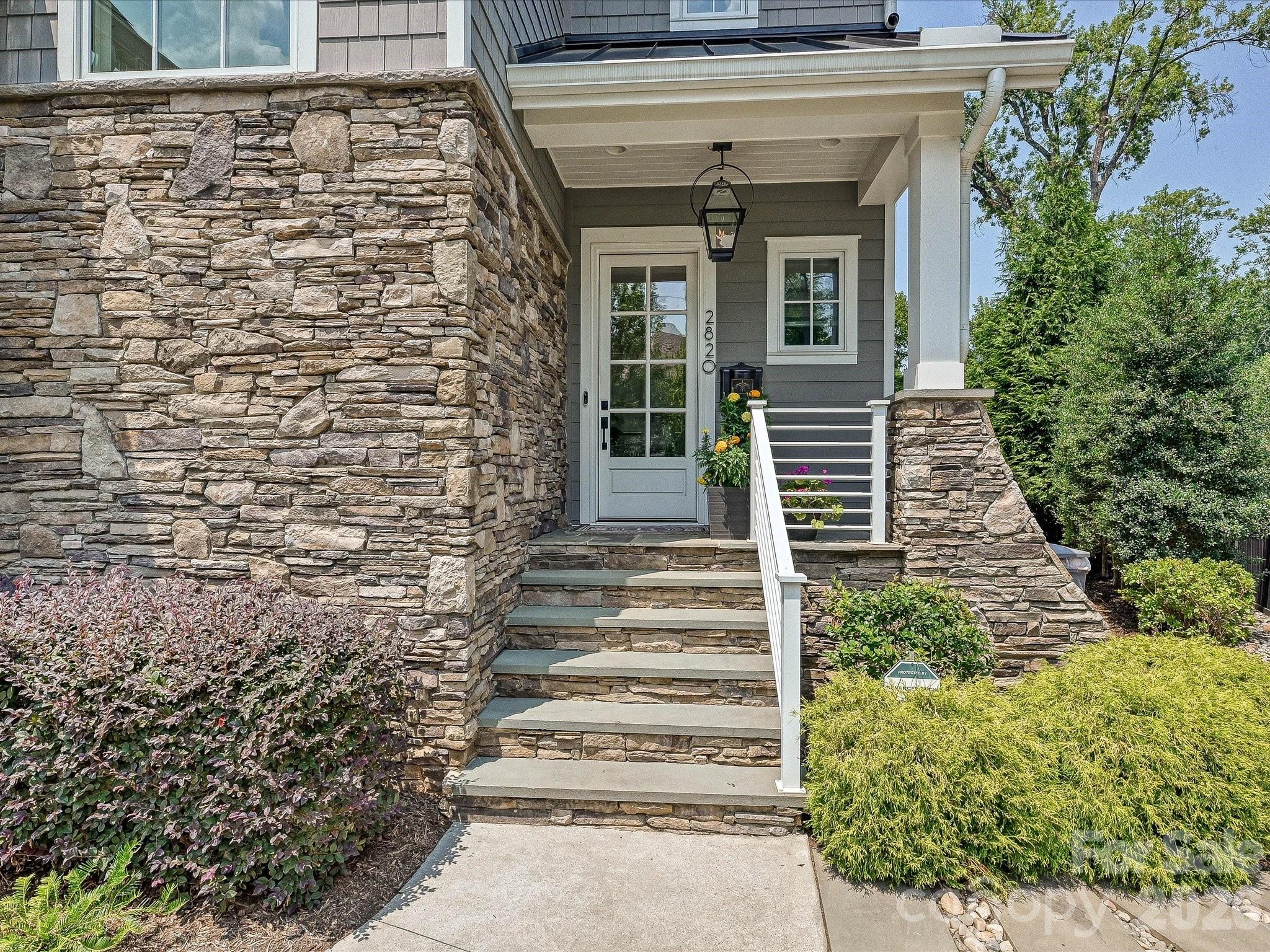 2820 Irby Drive — Charlotte