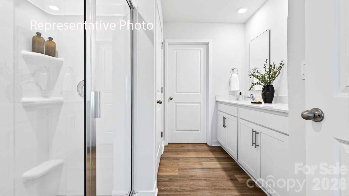 2121 10th Street SE — Hickory