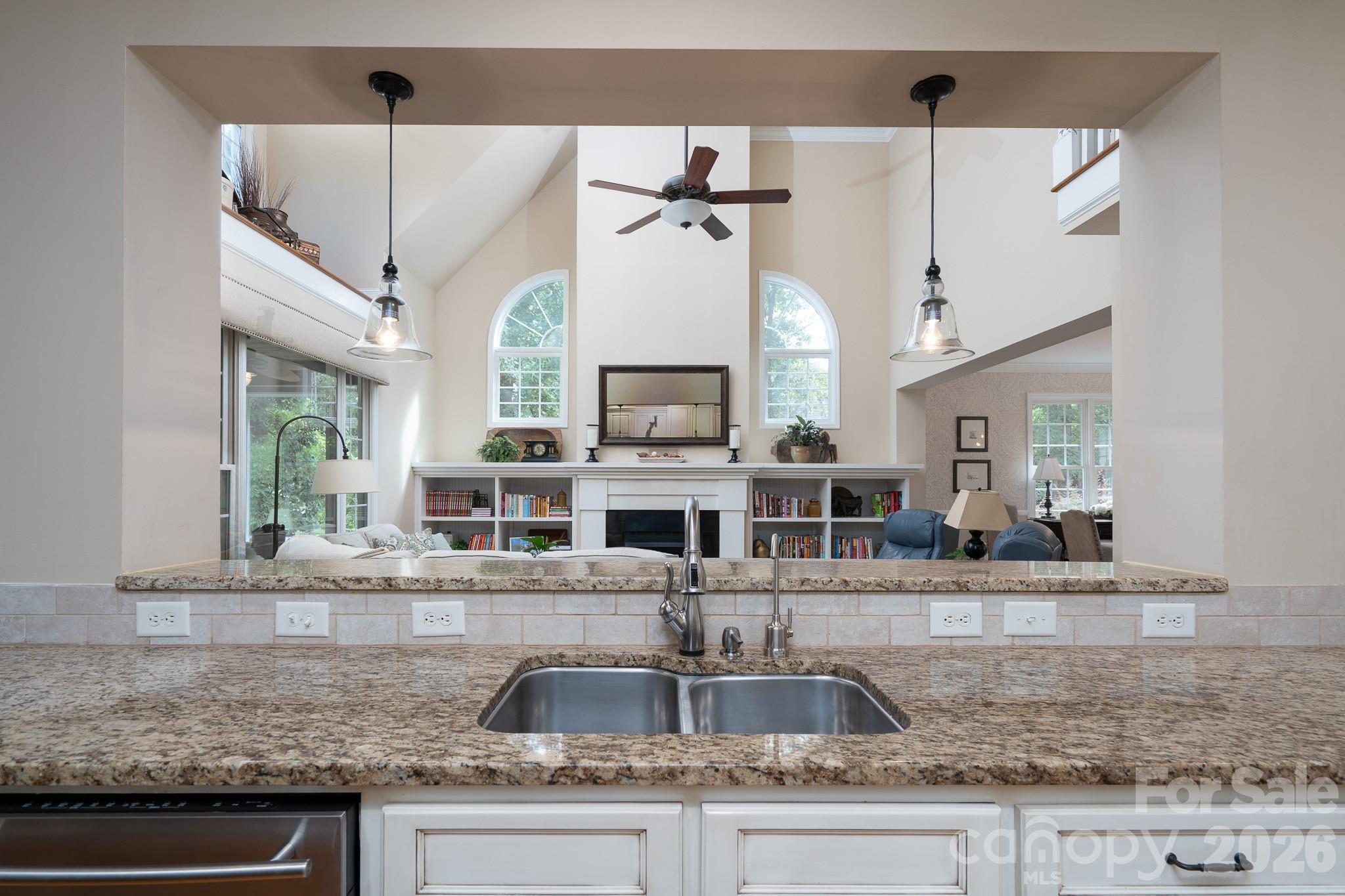347 Millingport Lane — New London