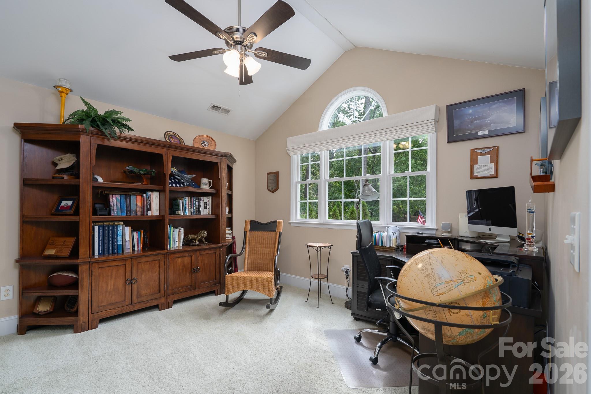 347 Millingport Lane — New London