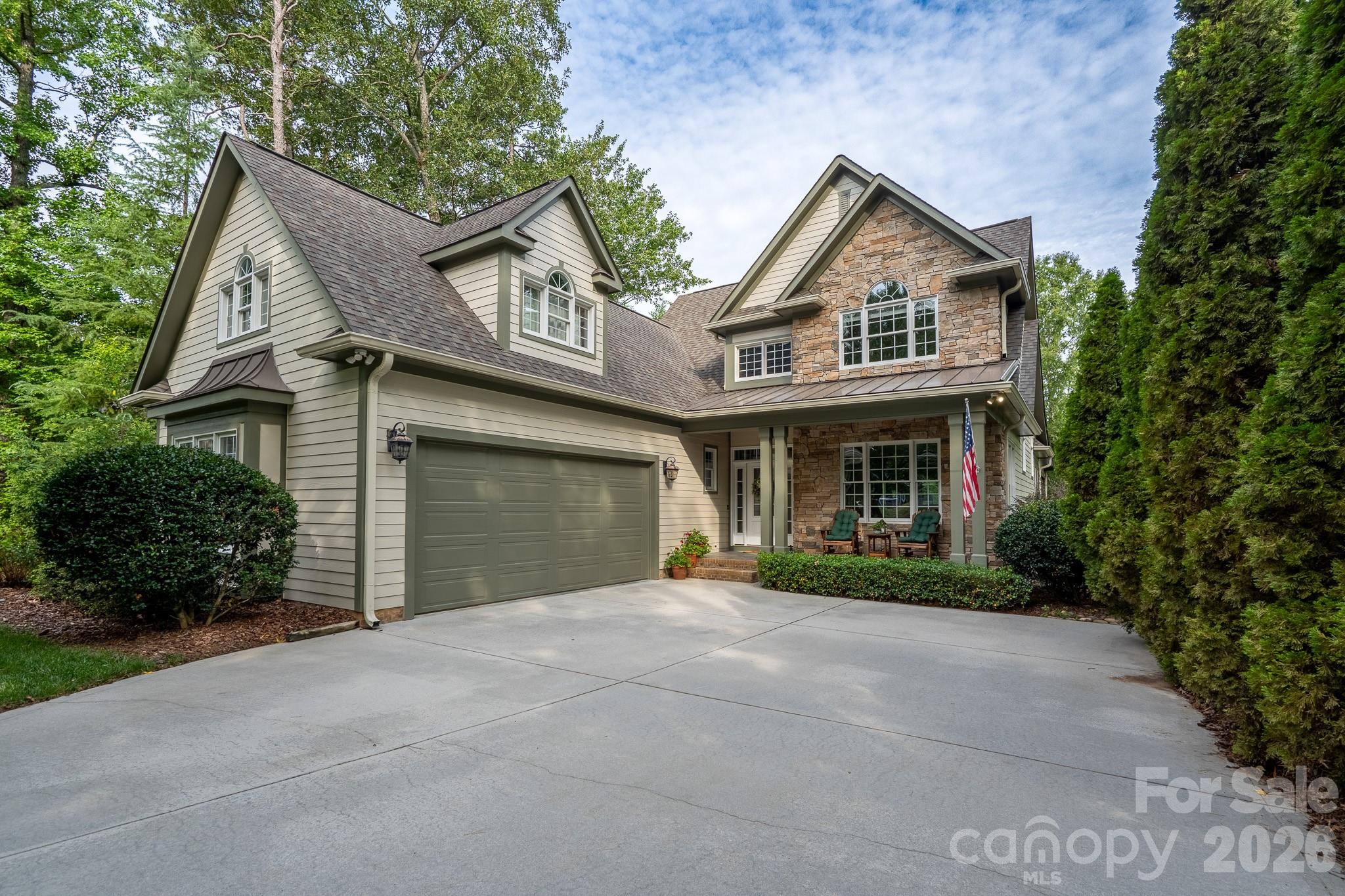 347 Millingport Lane — New London