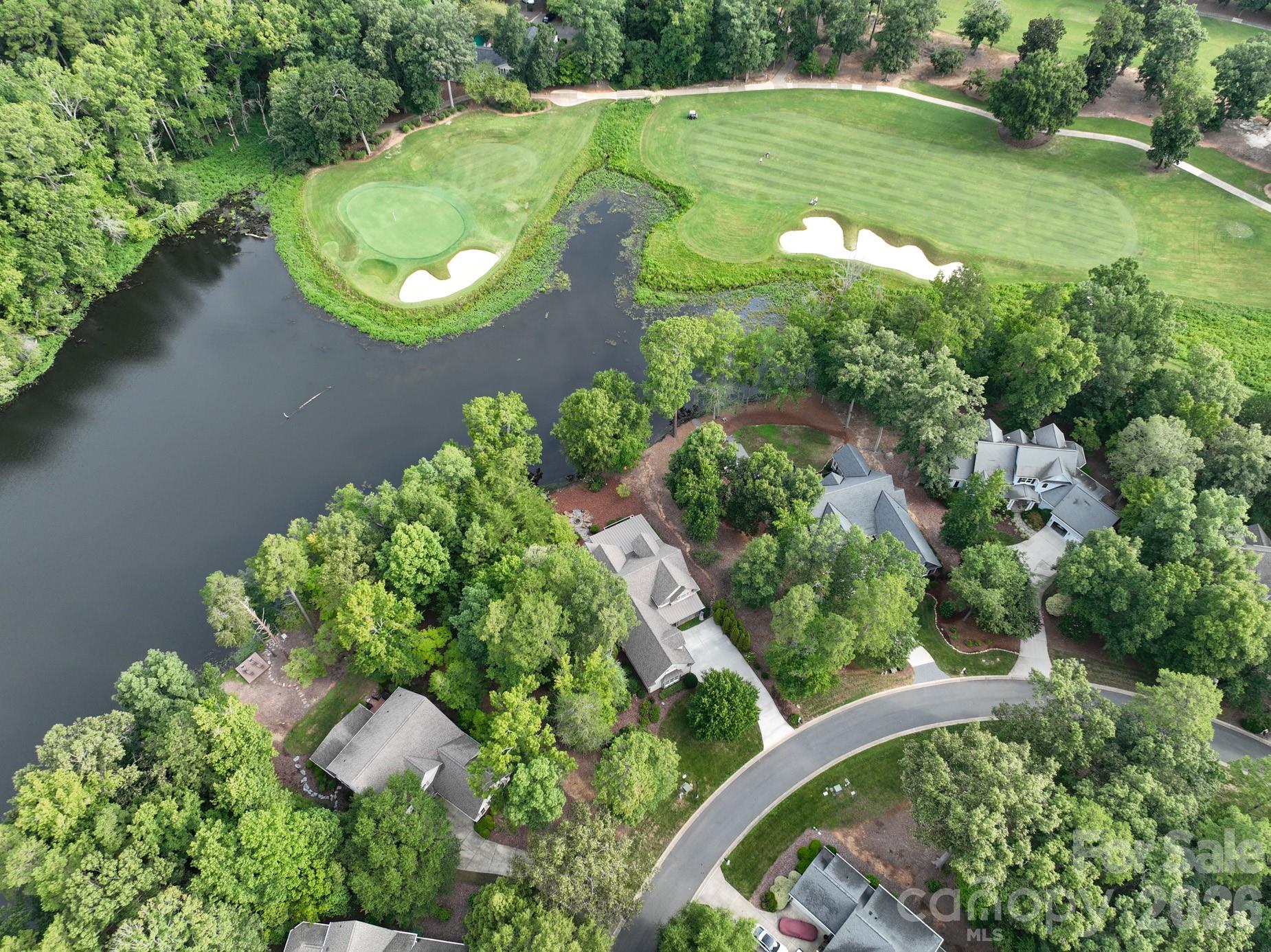 347 Millingport Lane — New London