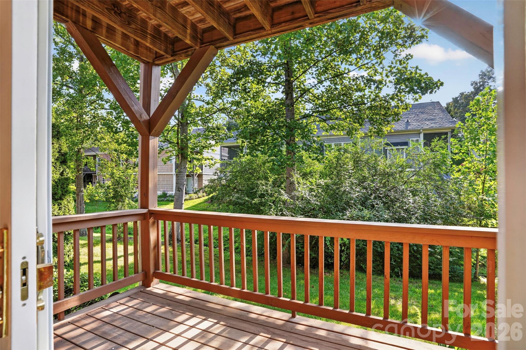 25 Old Pasture Way — Laurel Park