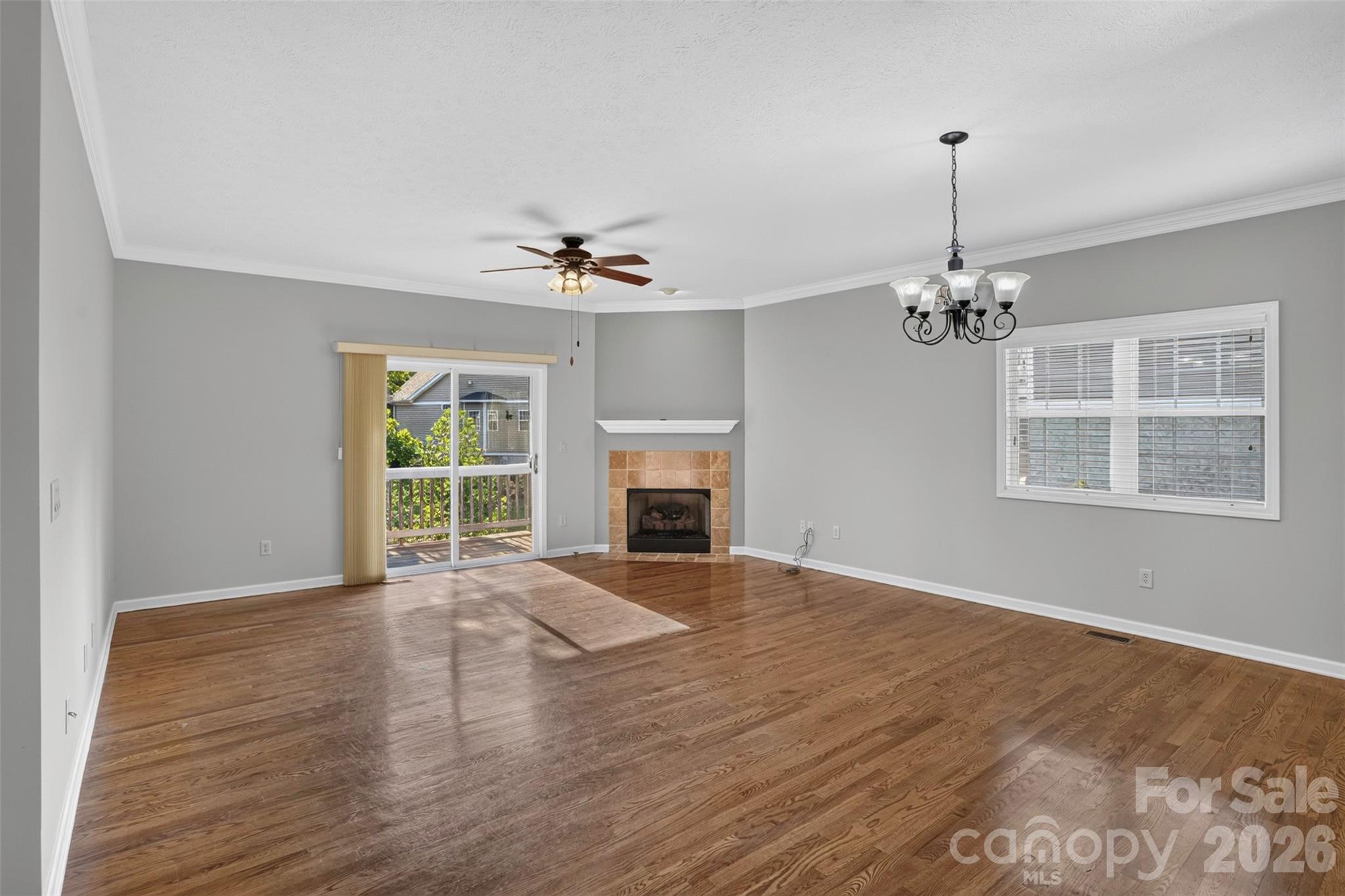 25 Old Pasture Way — Laurel Park