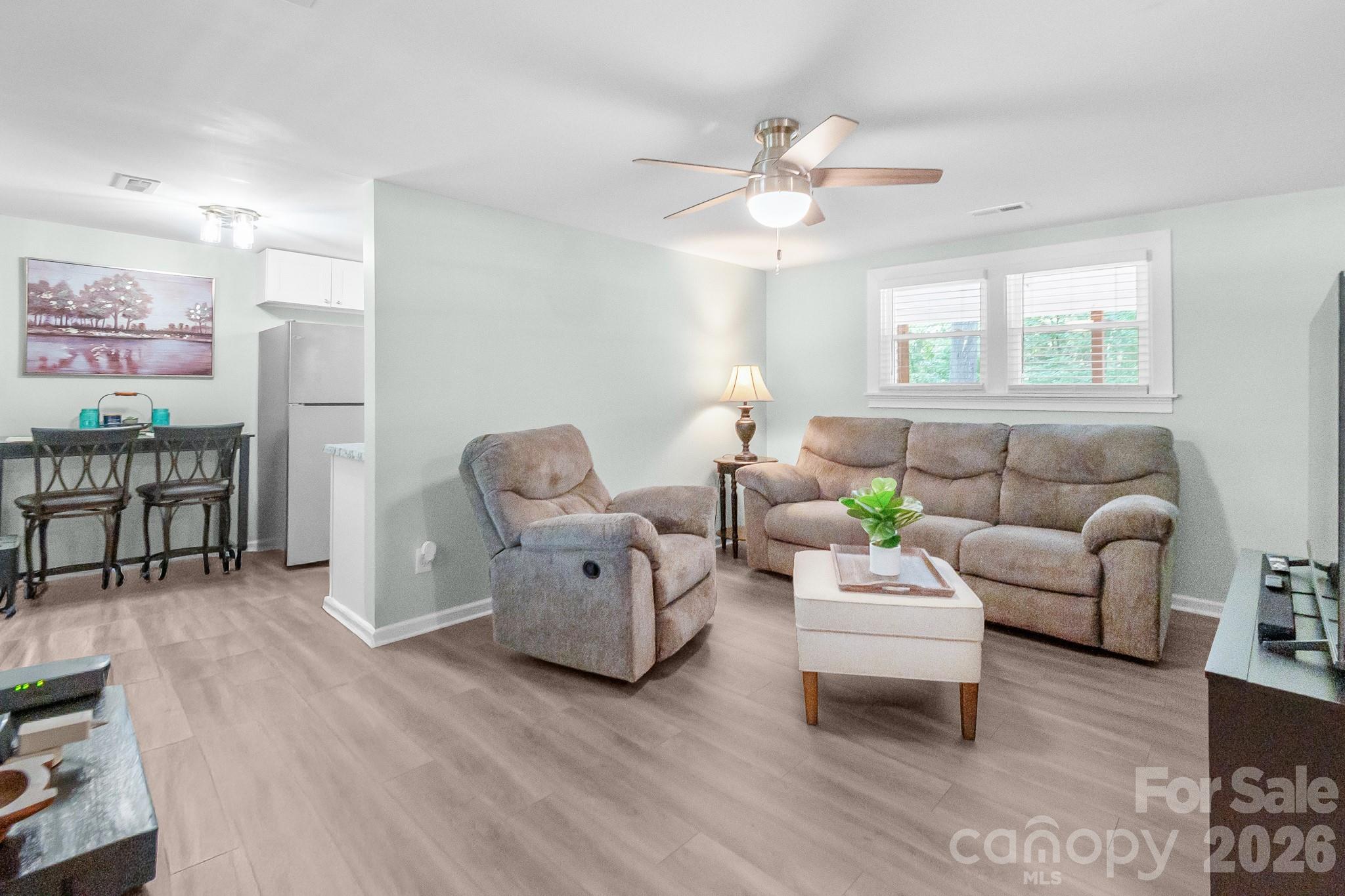1218 Hammond Carnes Road — Lancaster