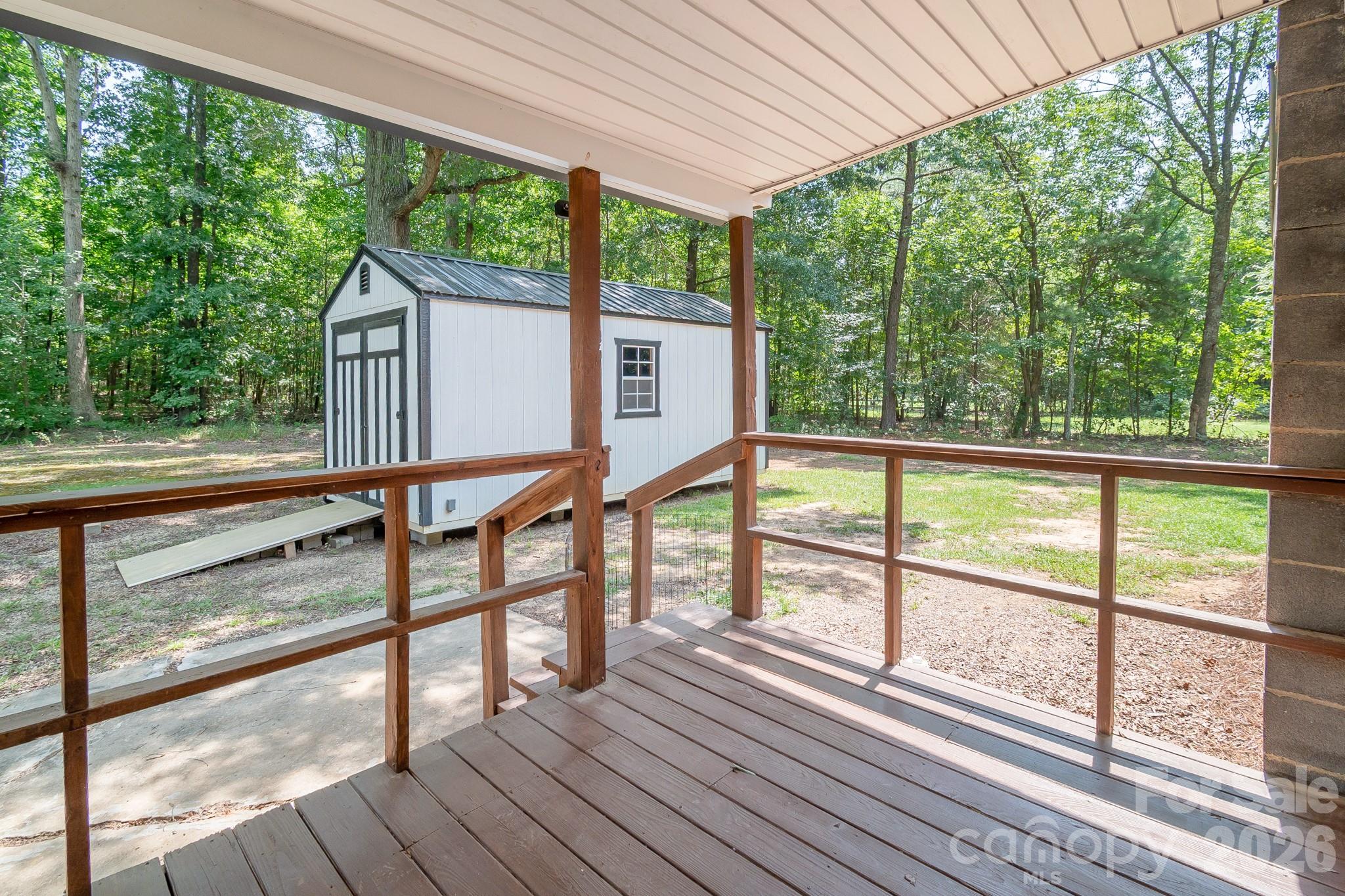 1218 Hammond Carnes Road — Lancaster