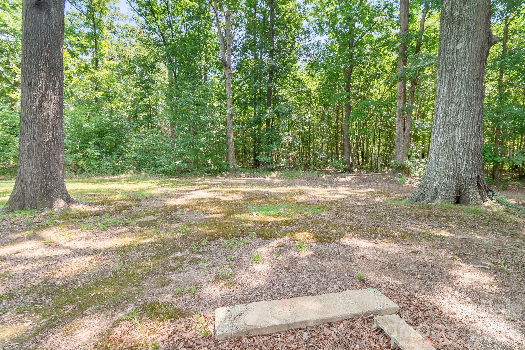 1218 Hammond Carnes Road — Lancaster