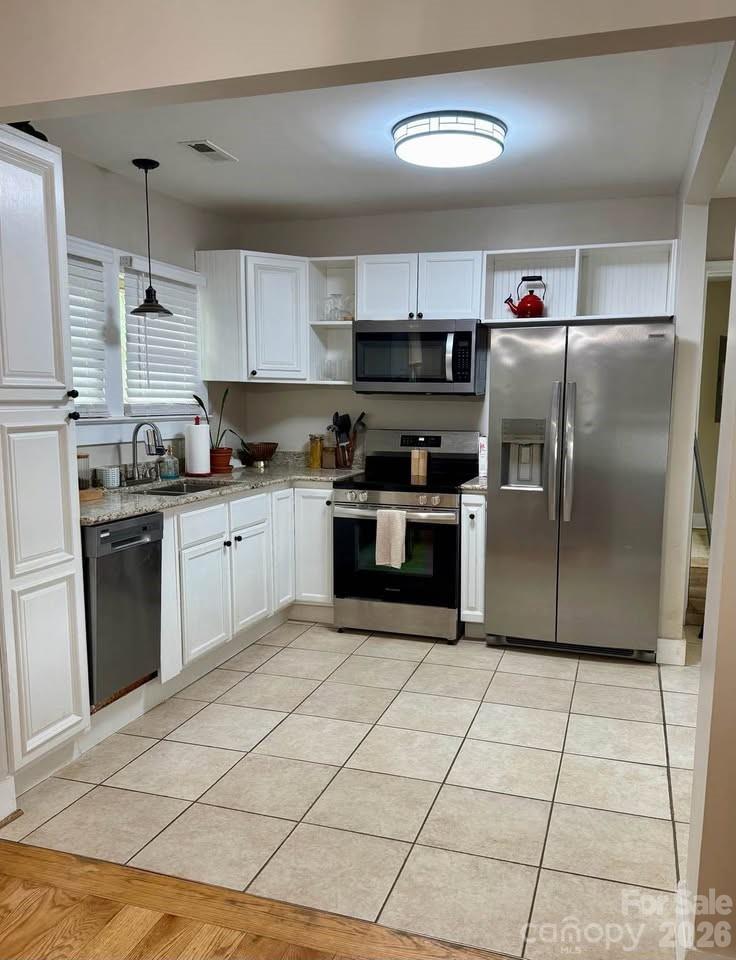 116 Beverly Avenue — Hendersonville
