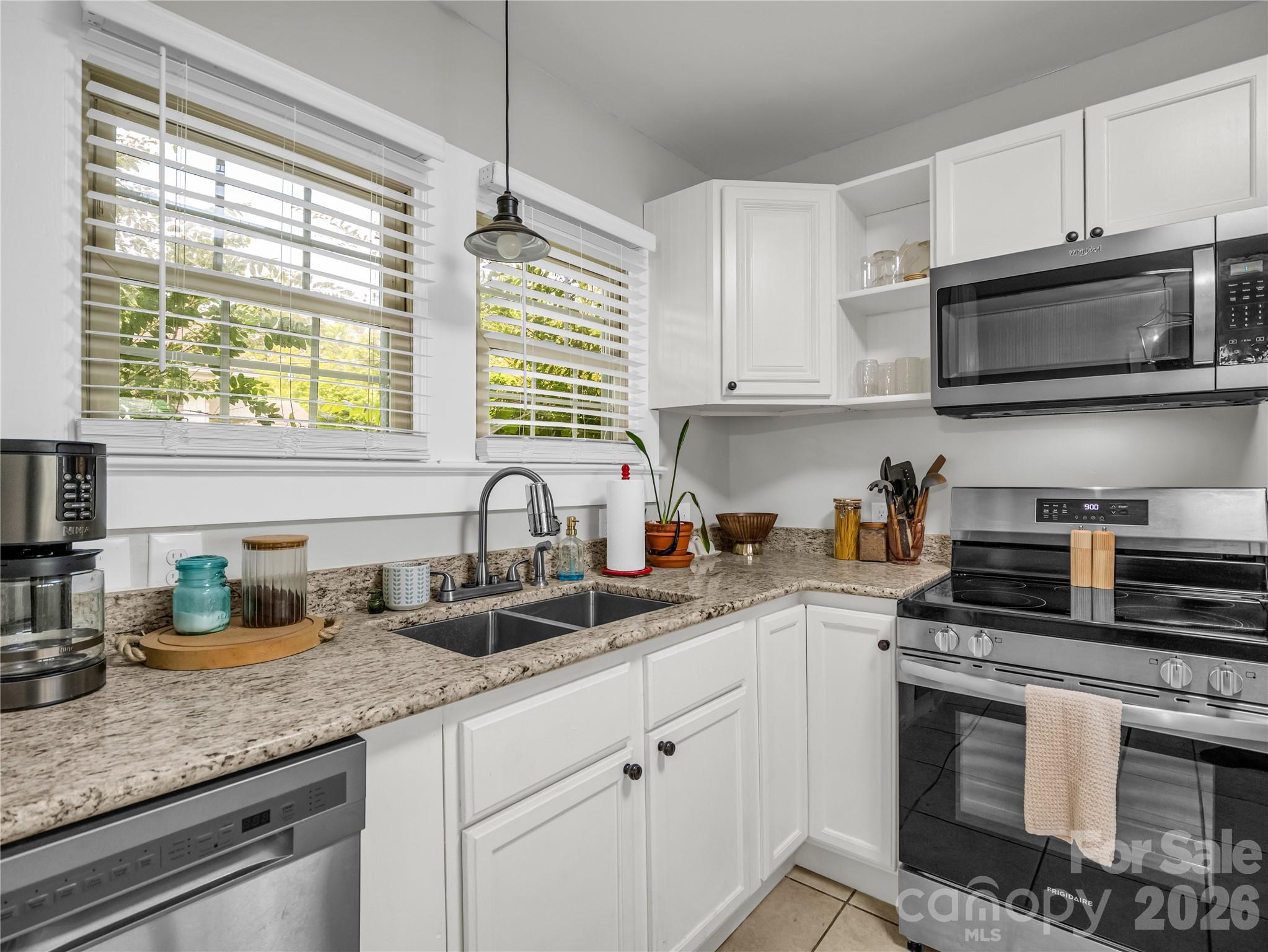 116 Beverly Avenue — Hendersonville