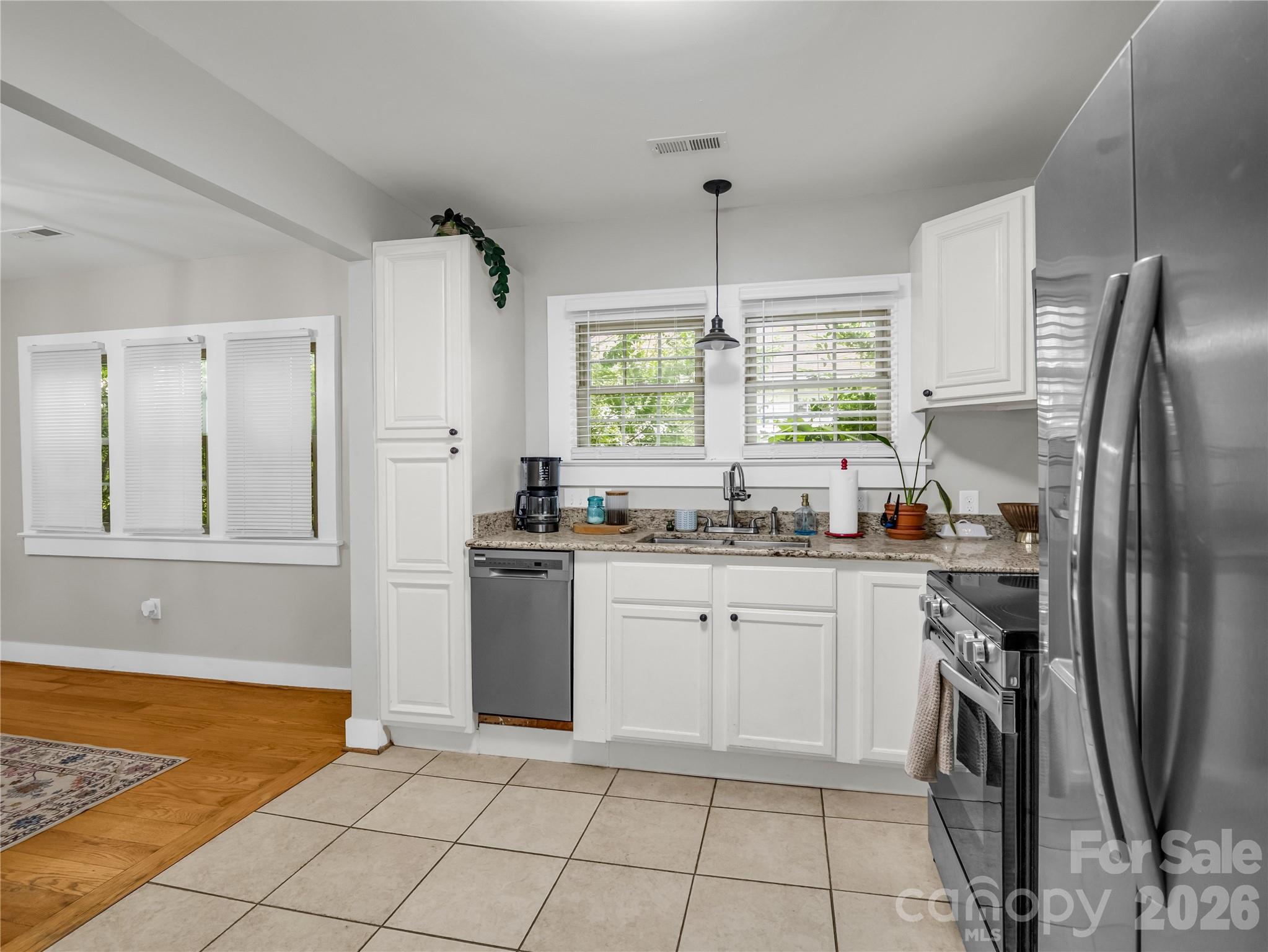 116 Beverly Avenue — Hendersonville