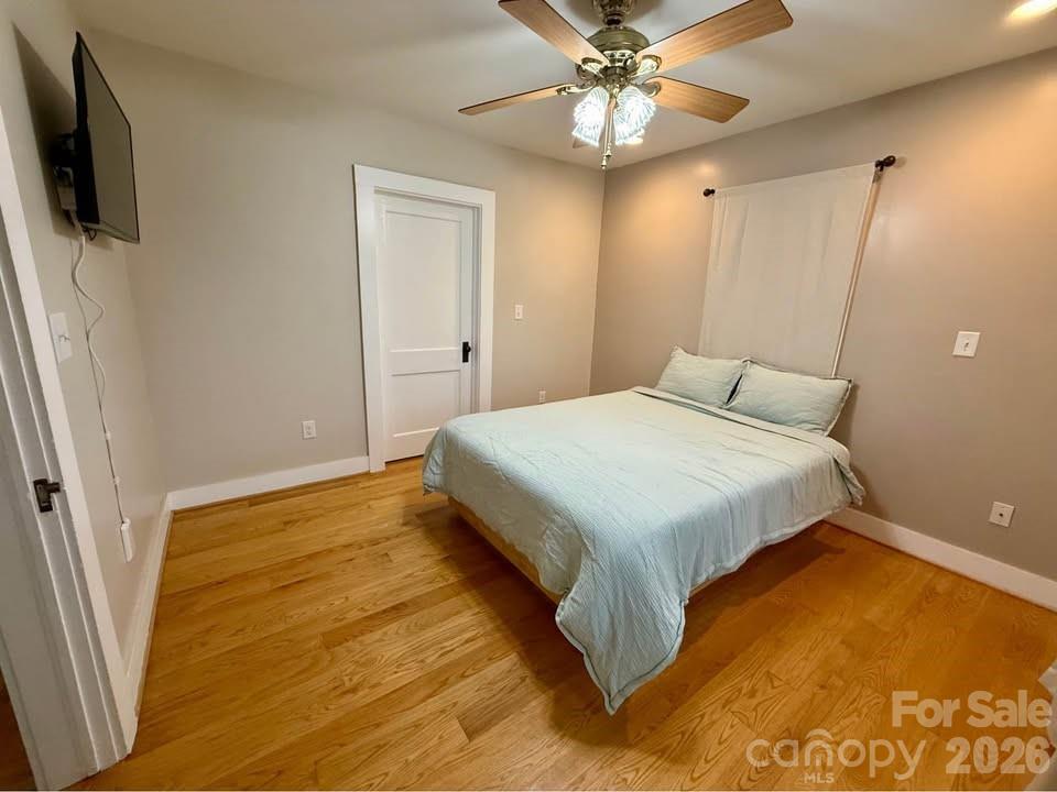 116 Beverly Avenue — Hendersonville