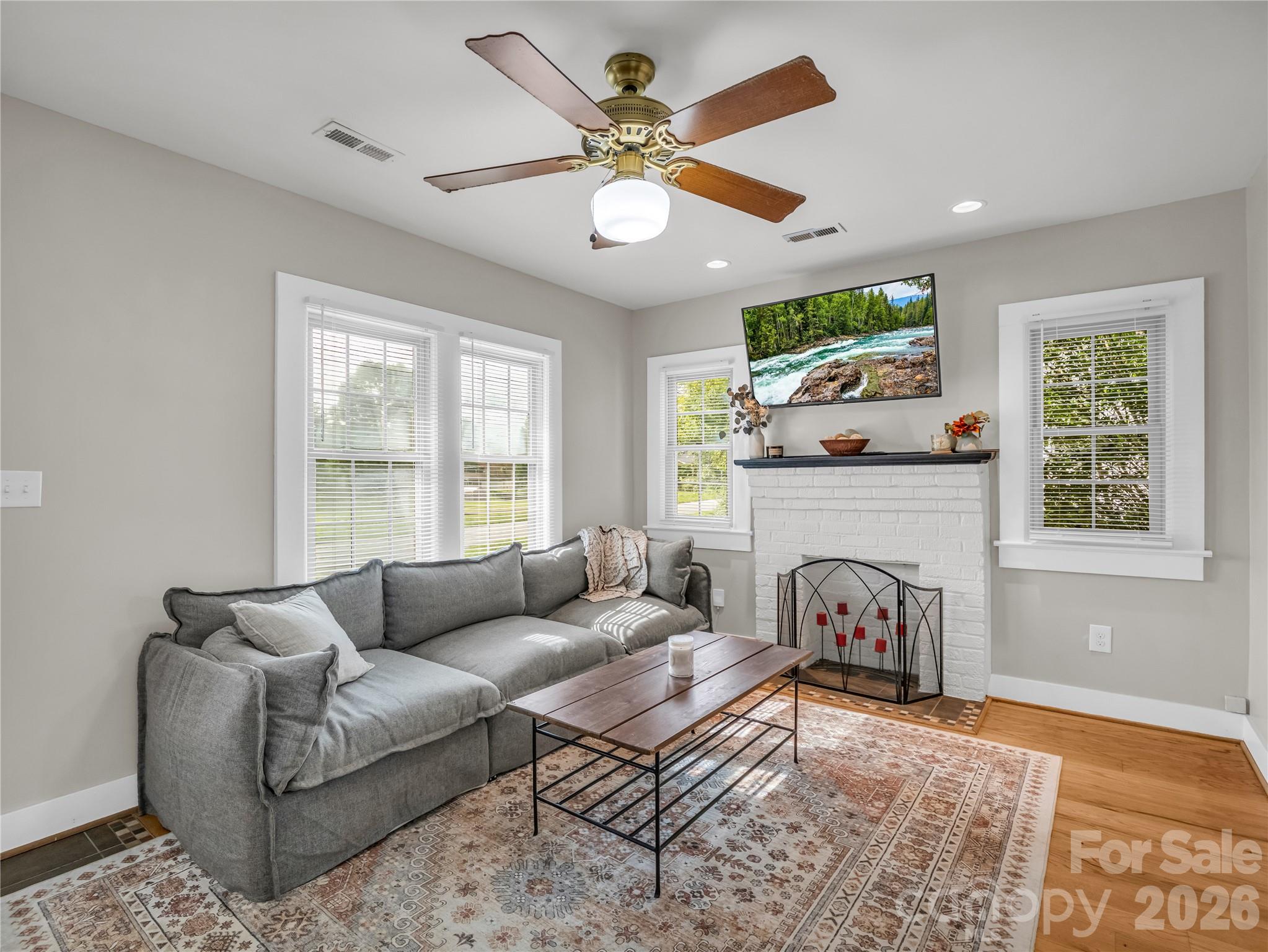 116 Beverly Avenue — Hendersonville