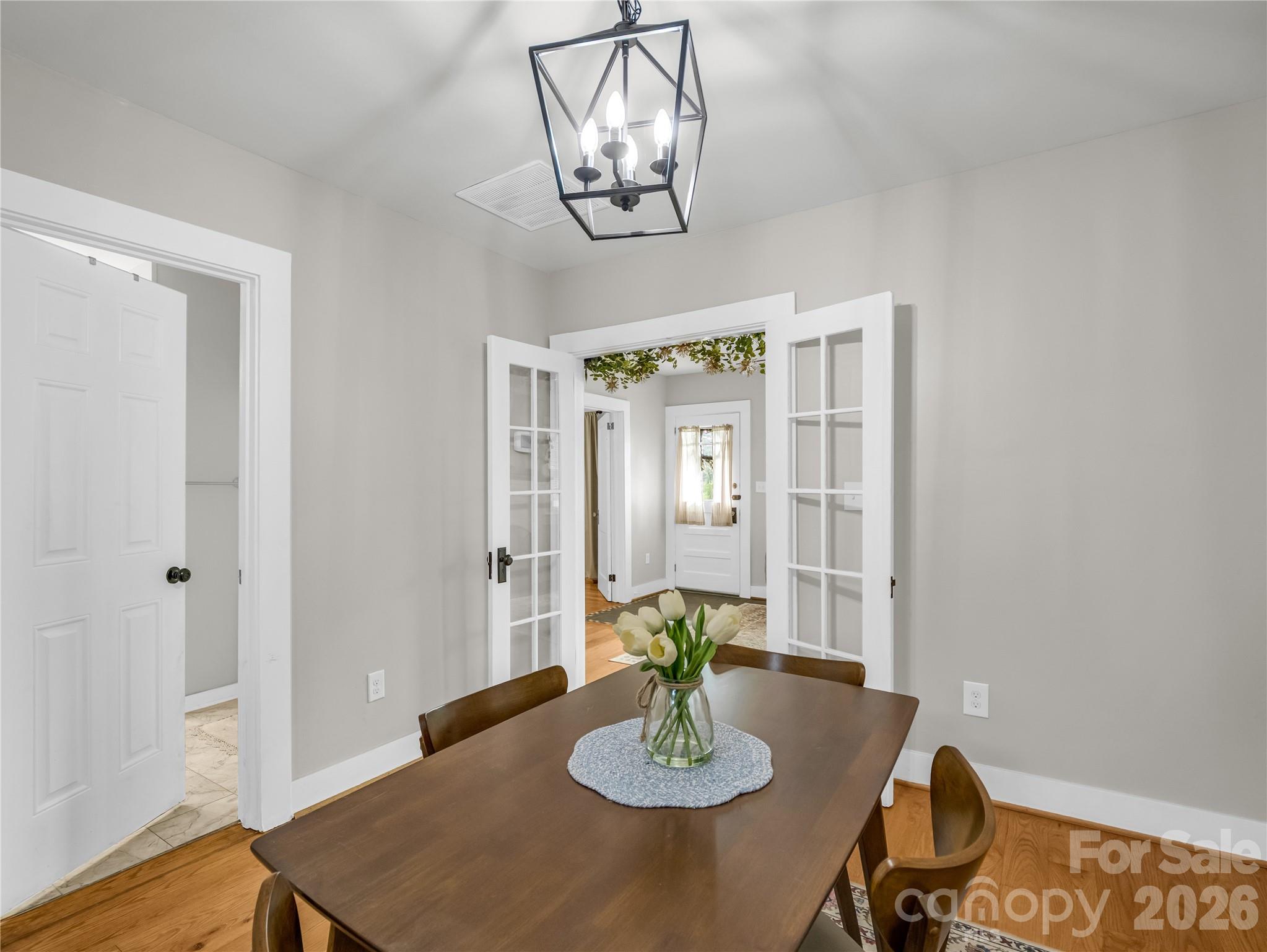 116 Beverly Avenue — Hendersonville