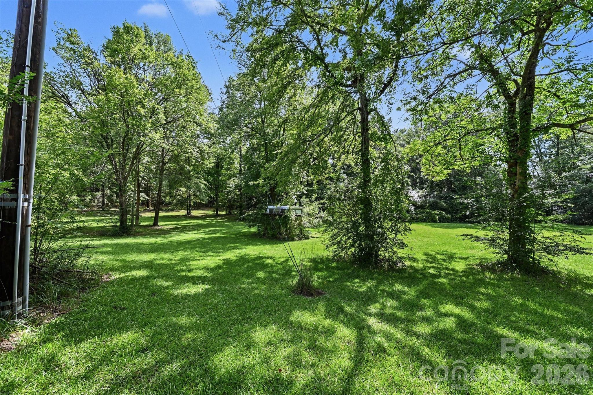 2223 Camp Creek Road — Lancaster