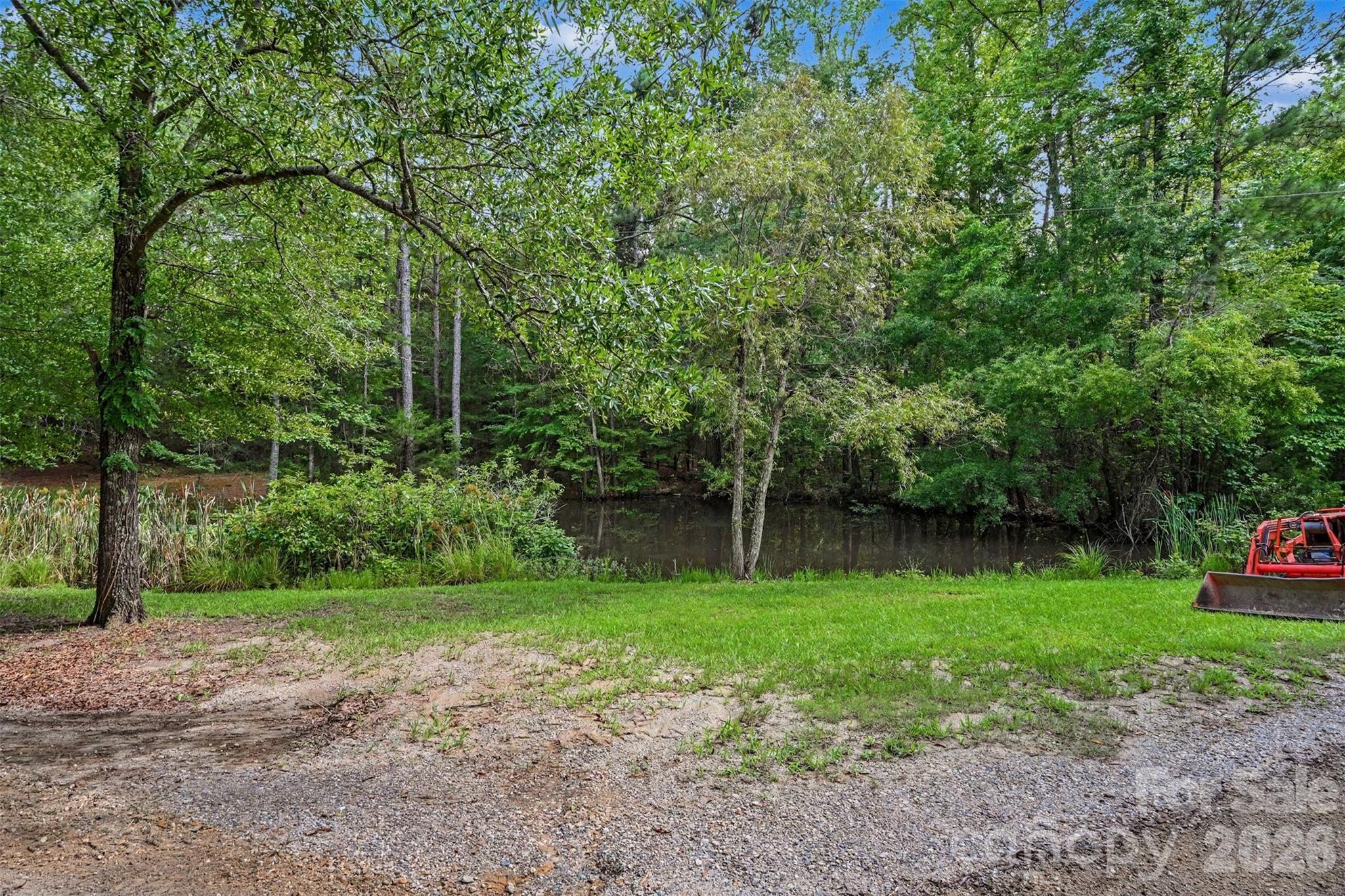 2223 Camp Creek Road — Lancaster