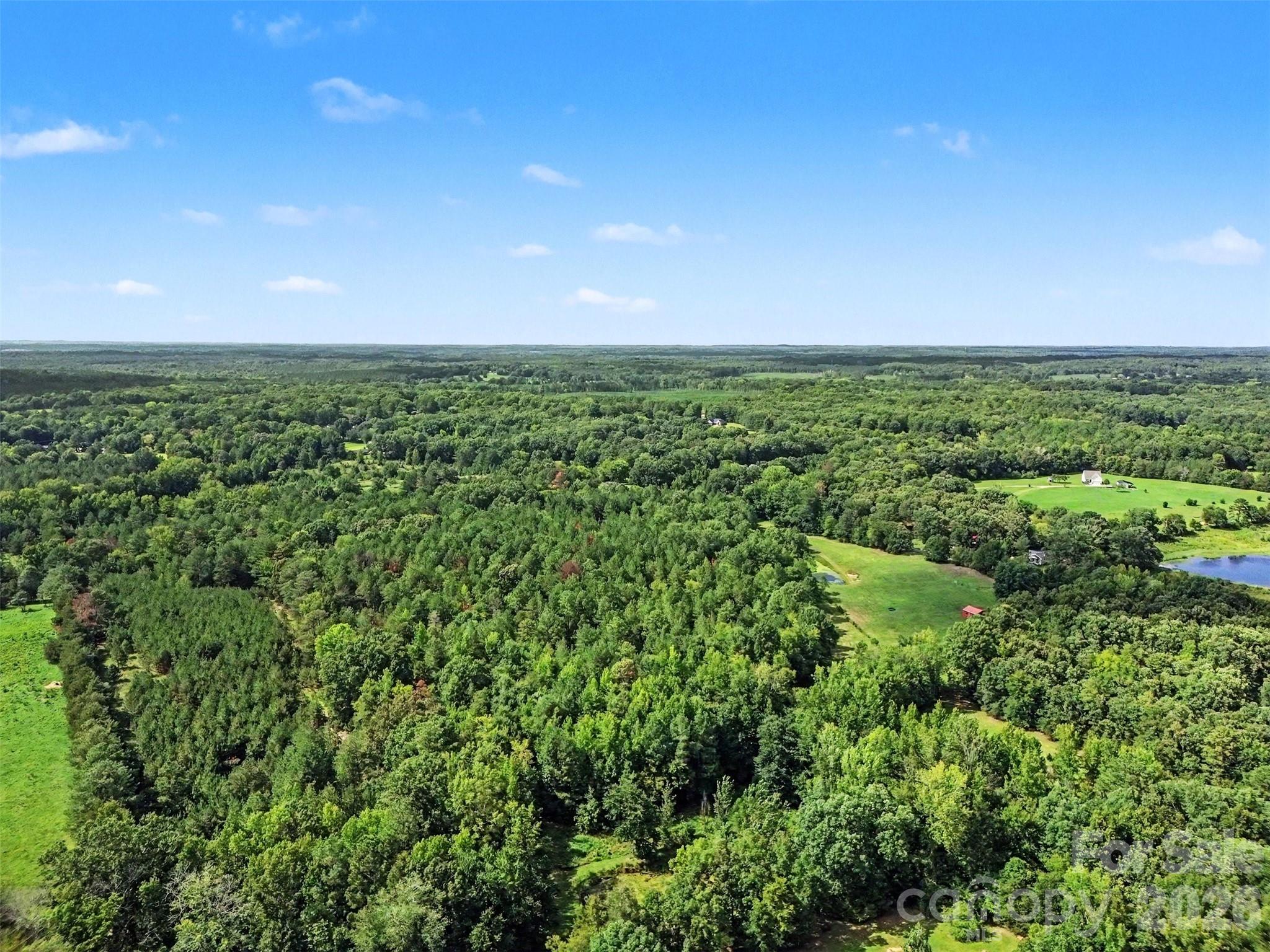 2223 Camp Creek Road — Lancaster
