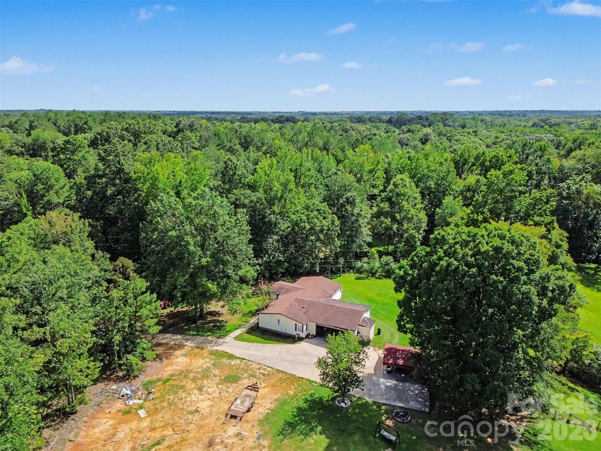 2223 Camp Creek Road — Lancaster
