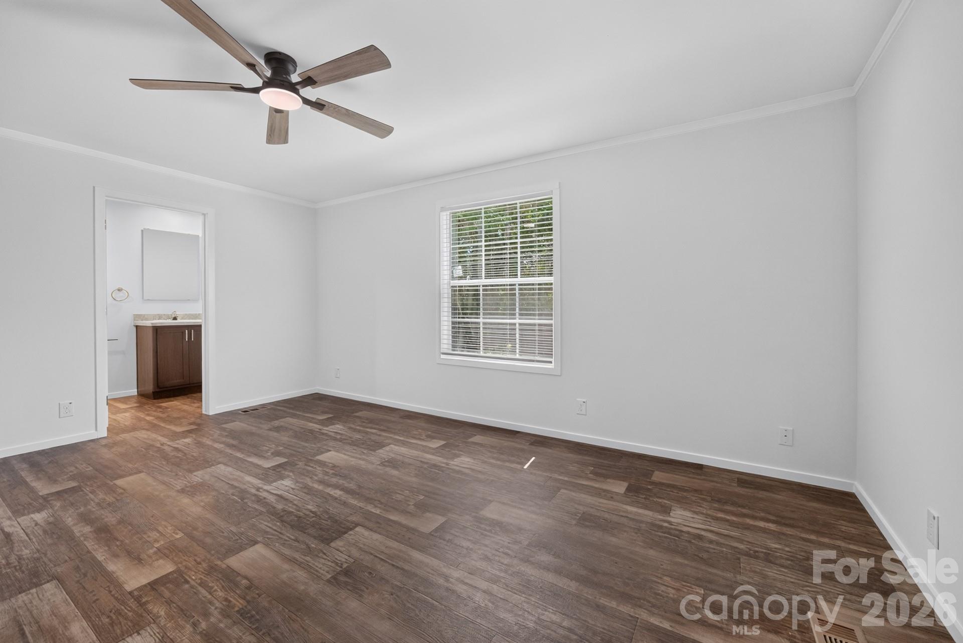 1303 Elrado Street — Burlington
