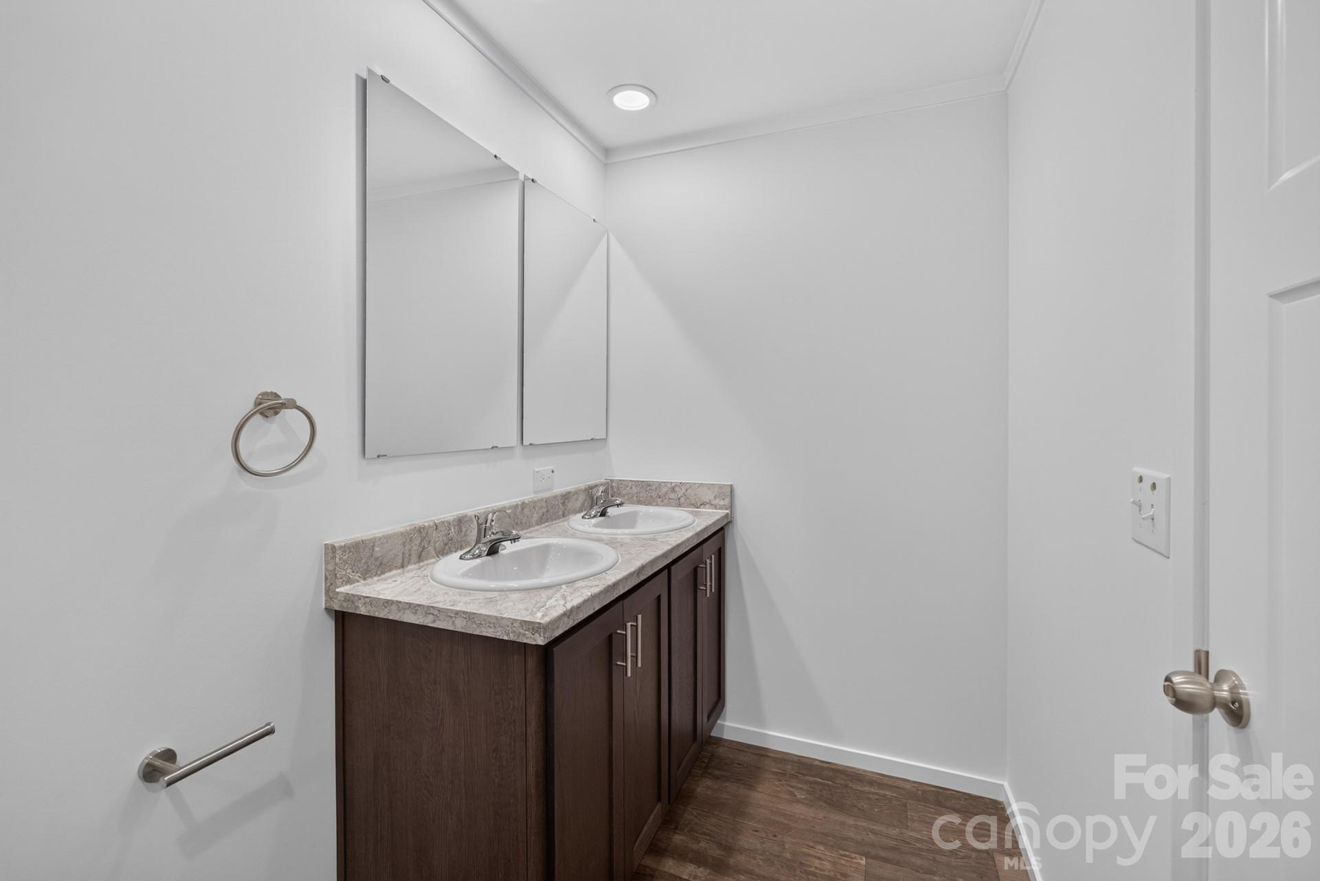 1303 Elrado Street — Burlington