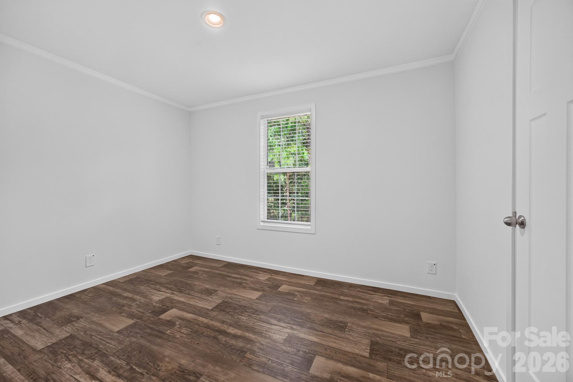 1303 Elrado Street — Burlington