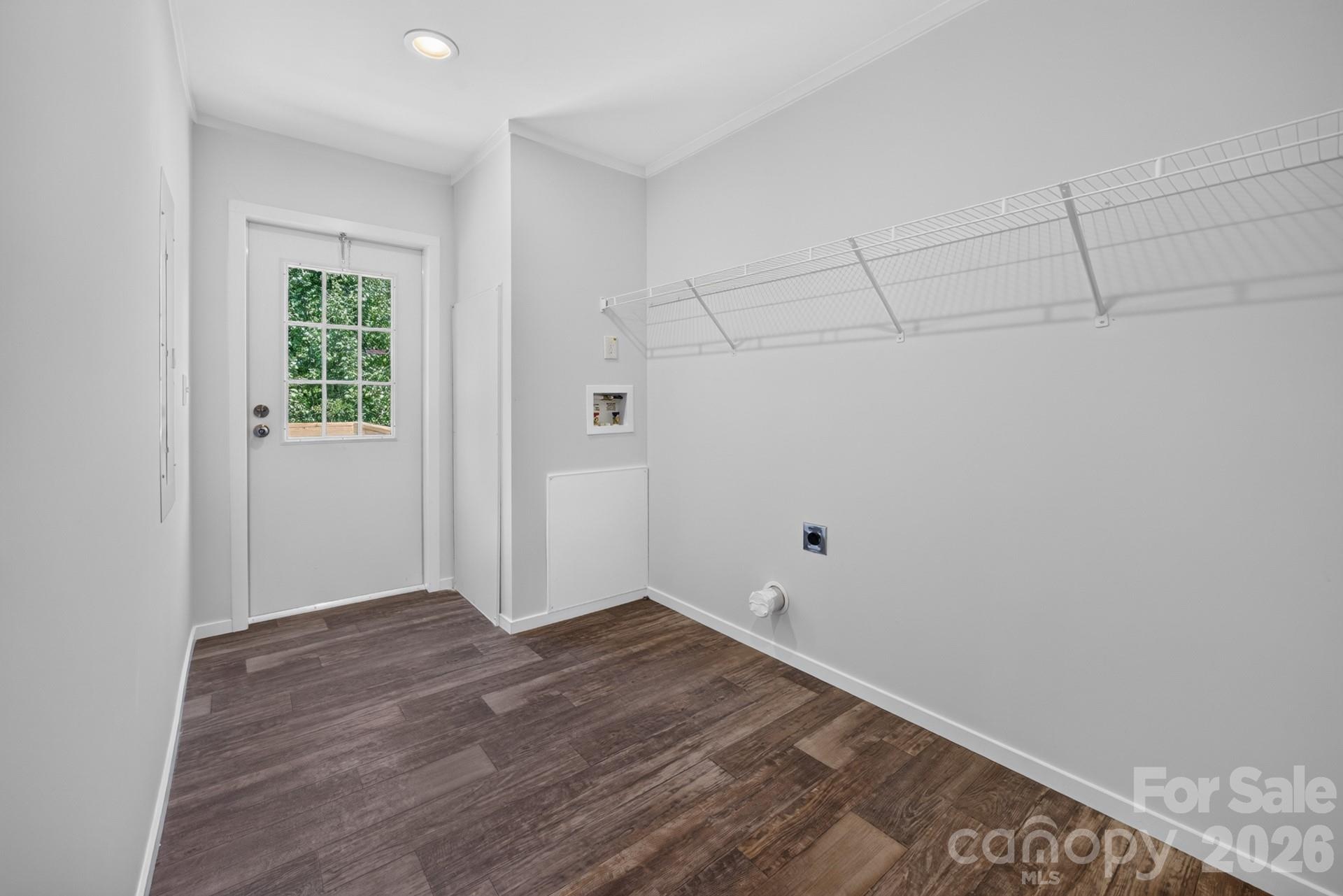 1303 Elrado Street — Burlington