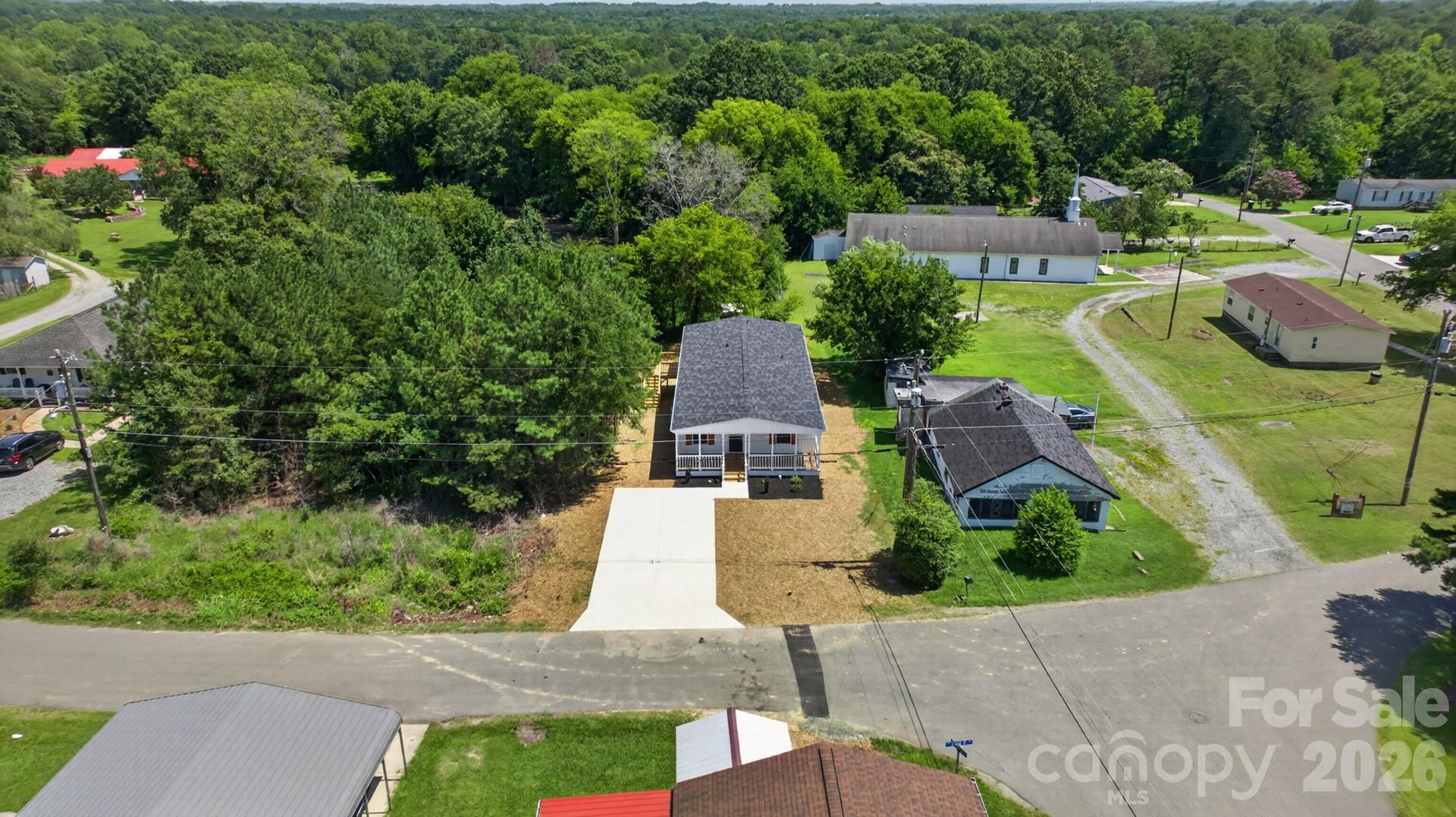1303 Elrado Street — Burlington