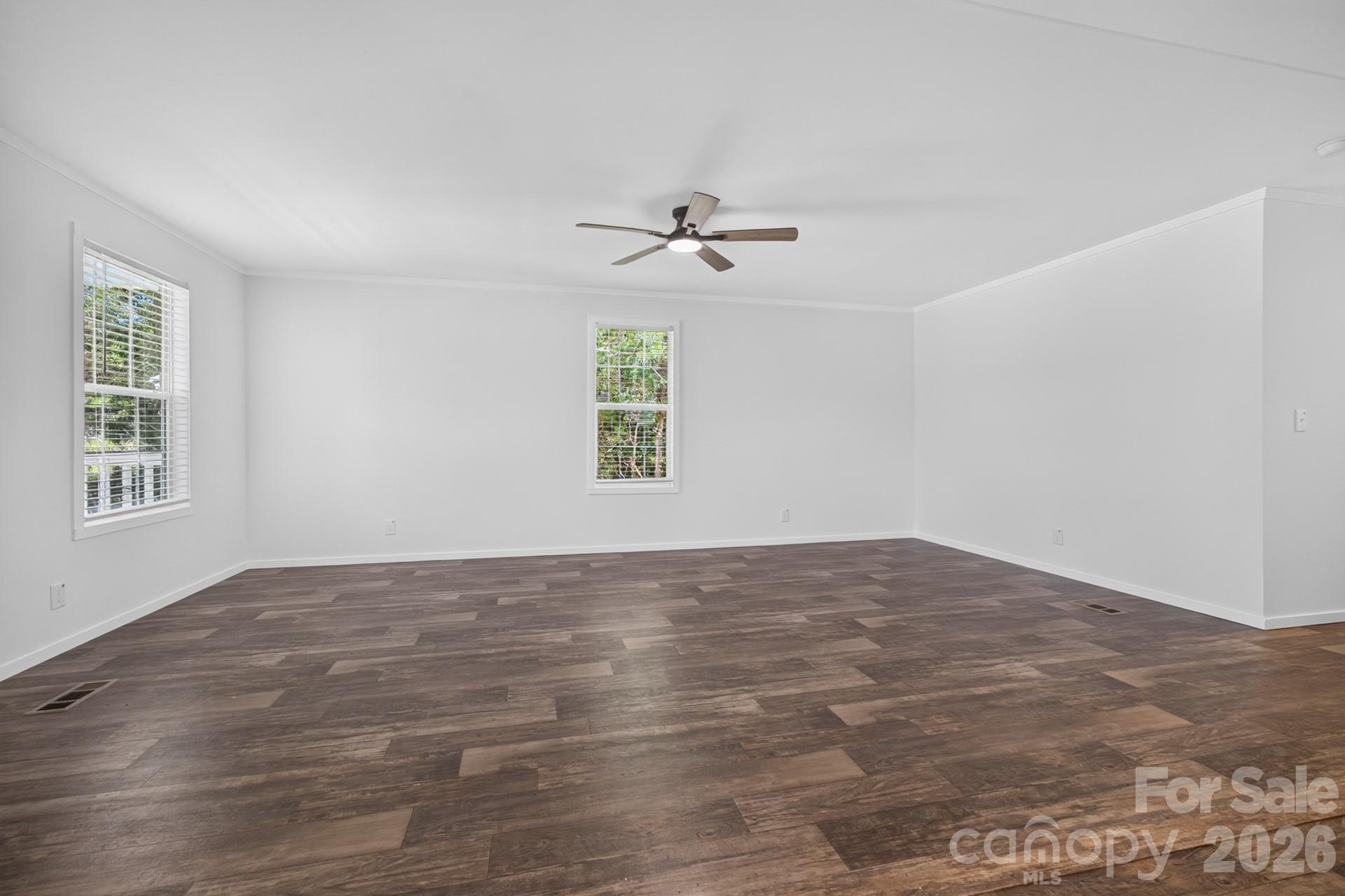 1303 Elrado Street — Burlington