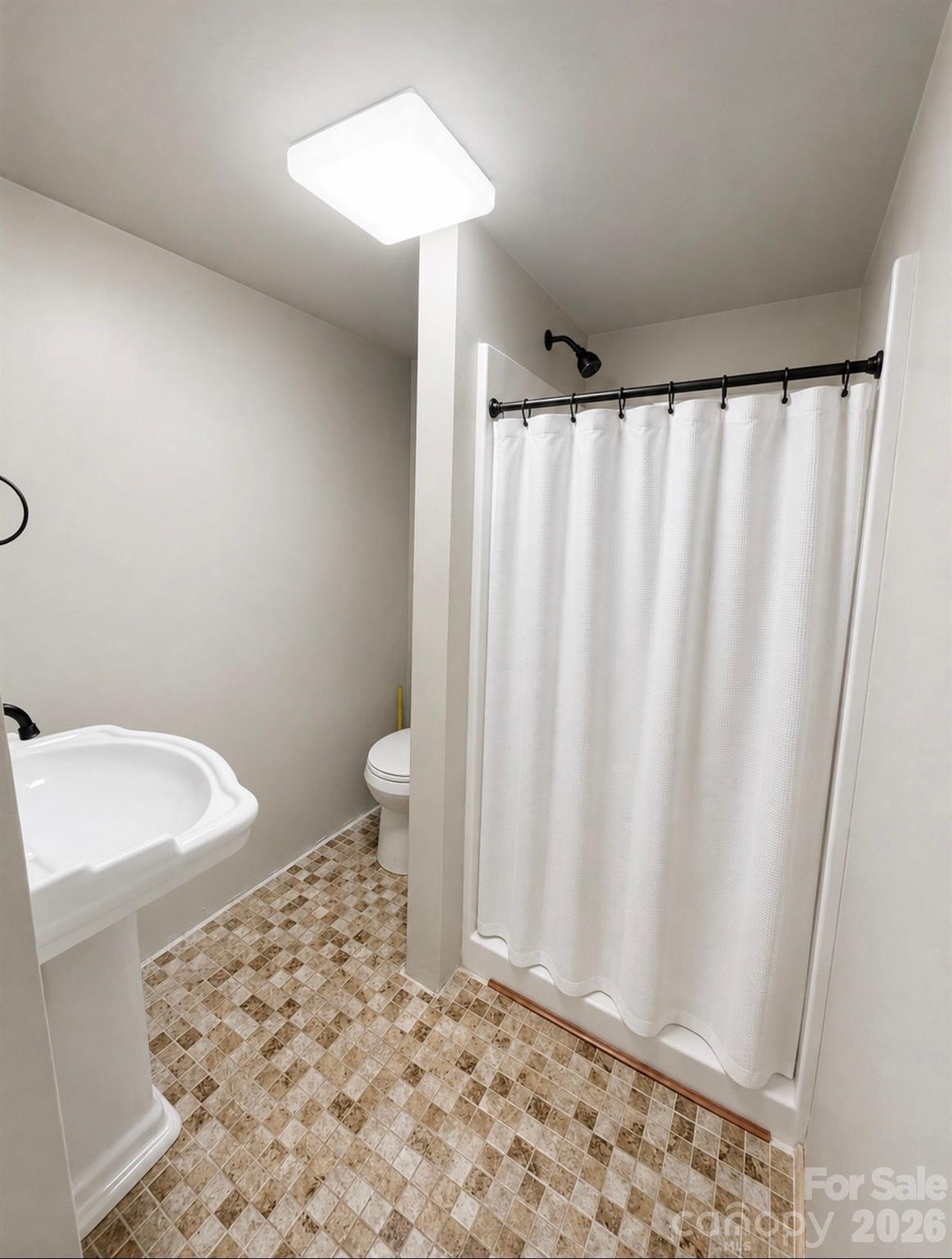 6955 Sandhill Road — Kershaw