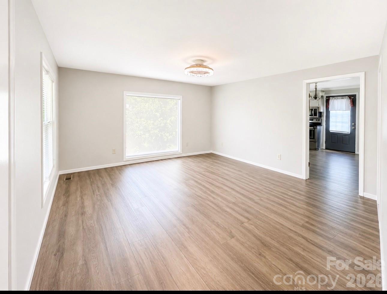 6955 Sandhill Road — Kershaw