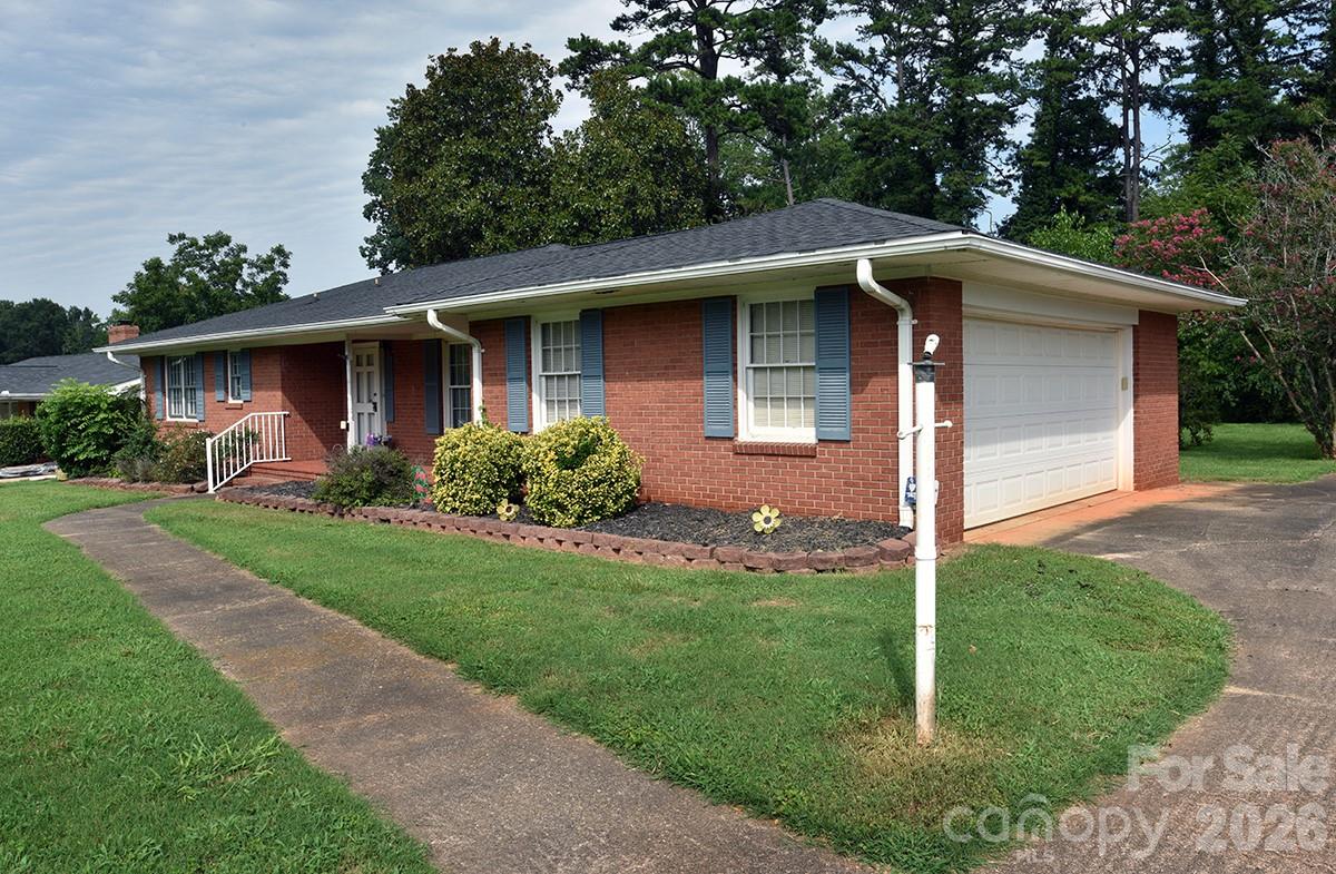 1036 Rowan Circle — Salisbury