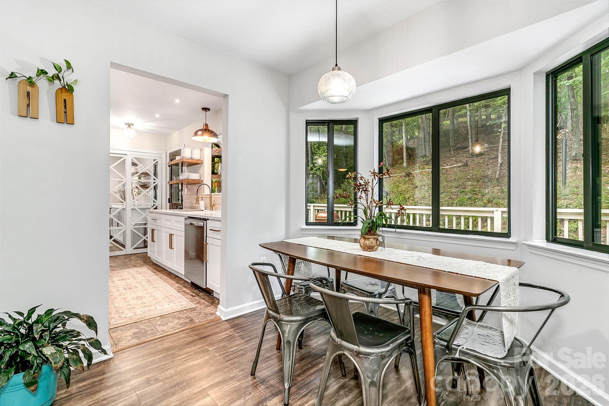 129 Melrose Court — Lake Lure
