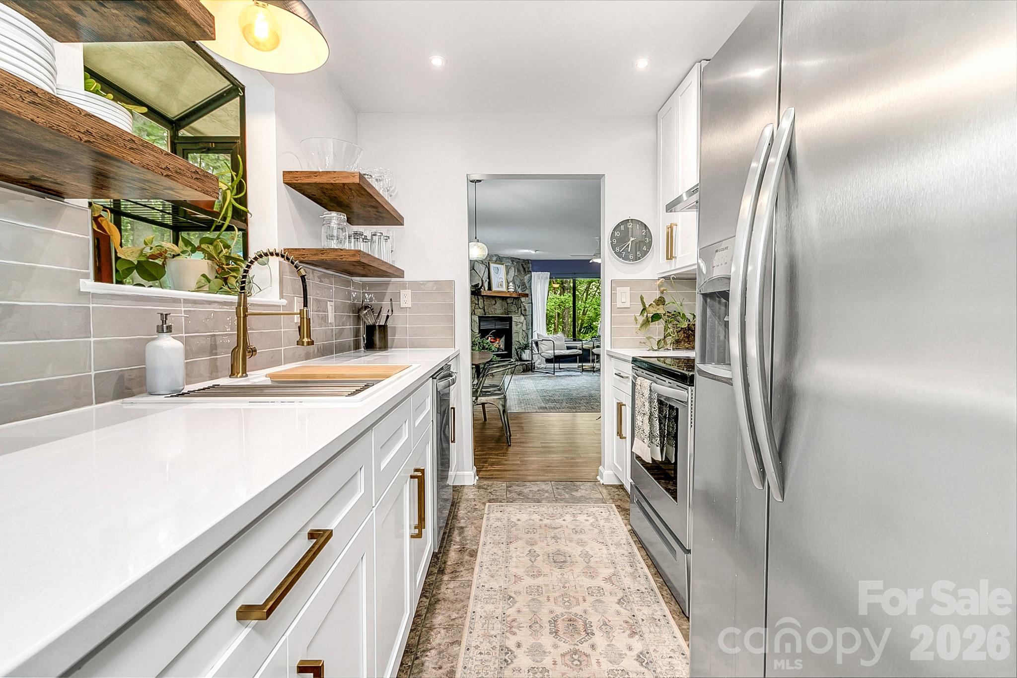 129 Melrose Court — Lake Lure