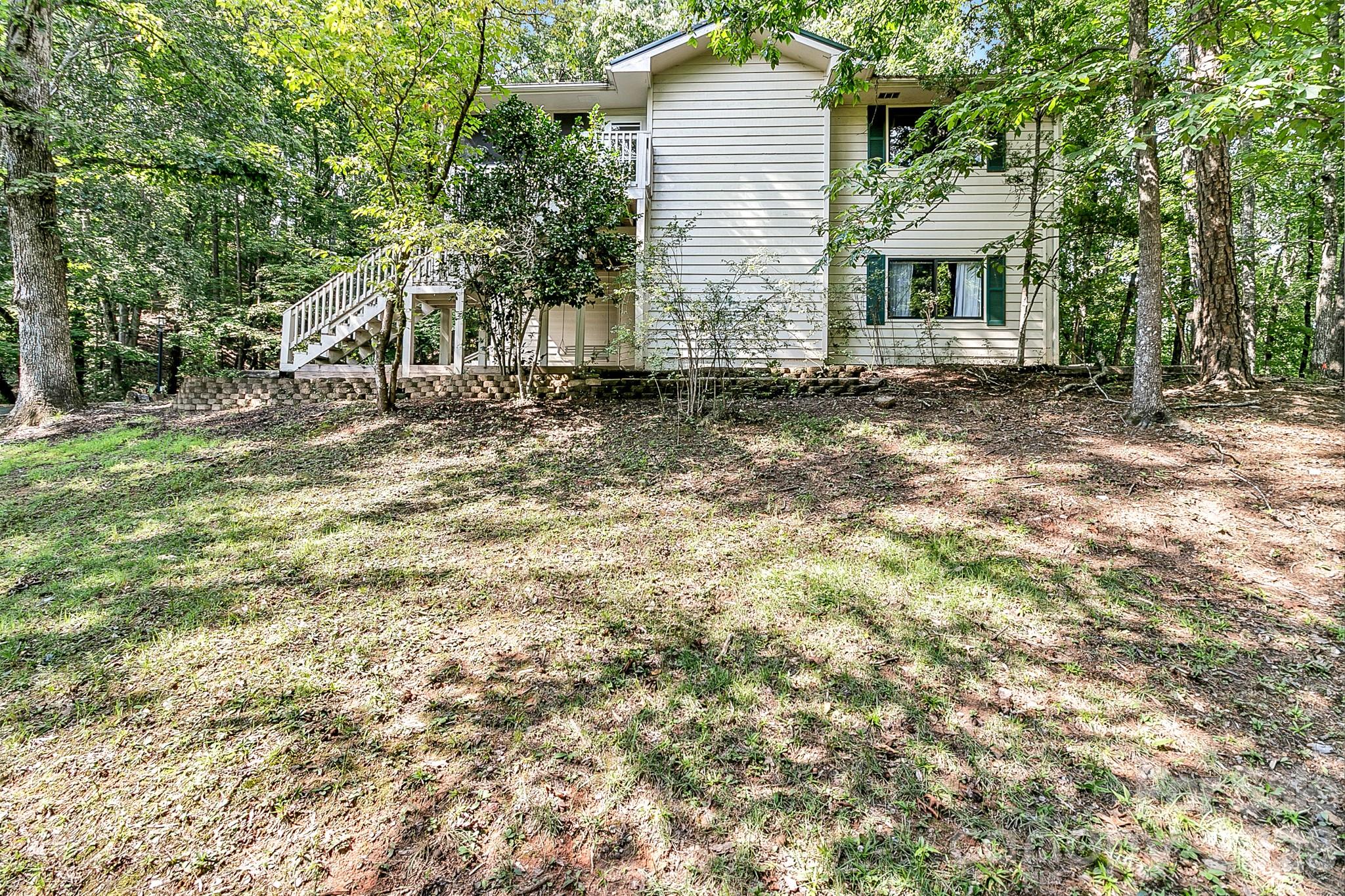 129 Melrose Court — Lake Lure