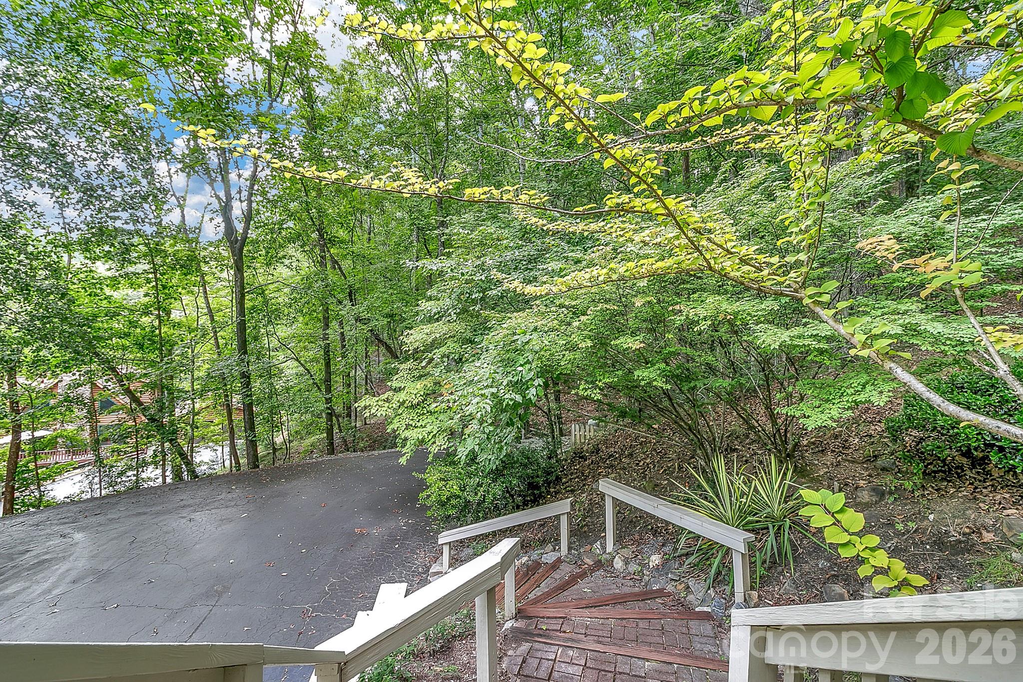 129 Melrose Court — Lake Lure