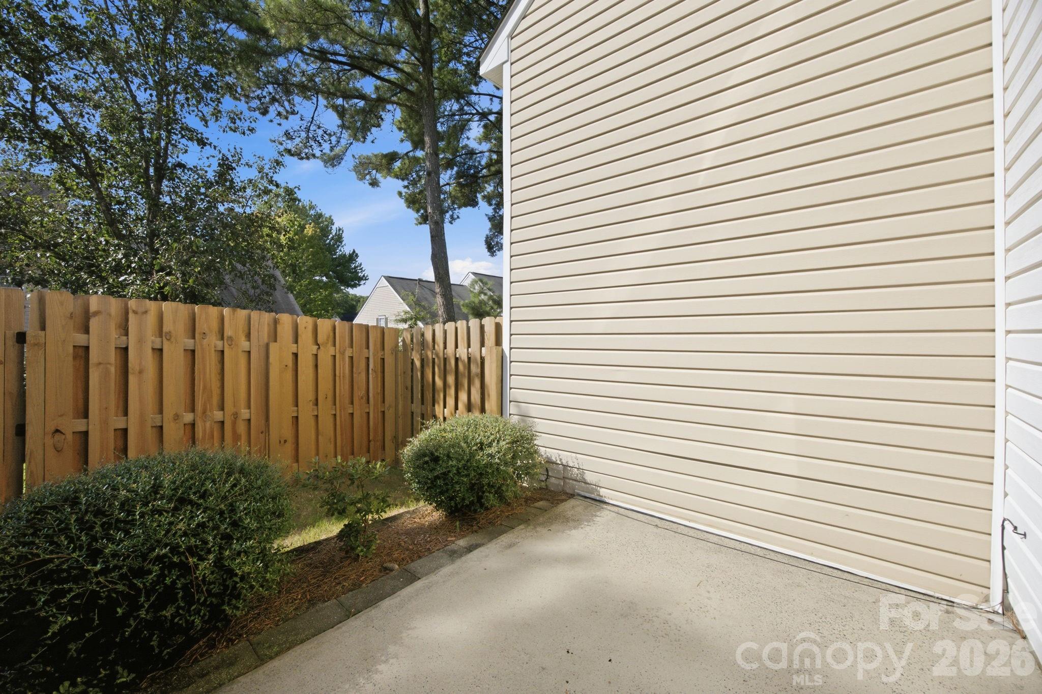 9415 Elizabeth Townes Lane — Charlotte