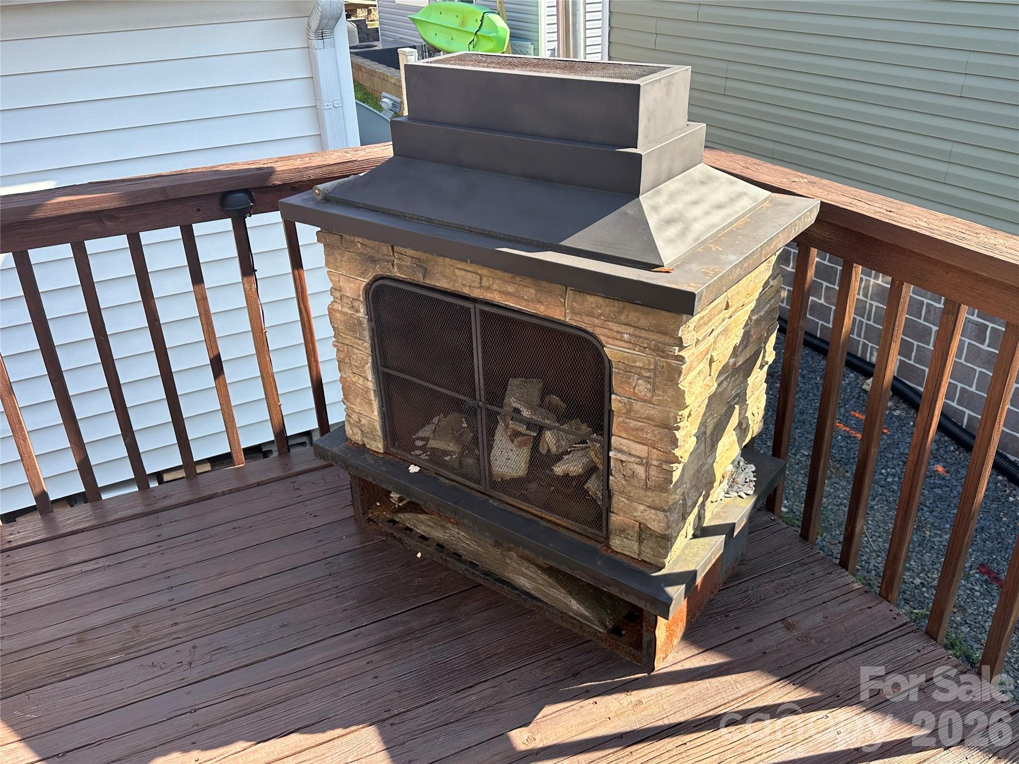 331 Mount View Lane — New London