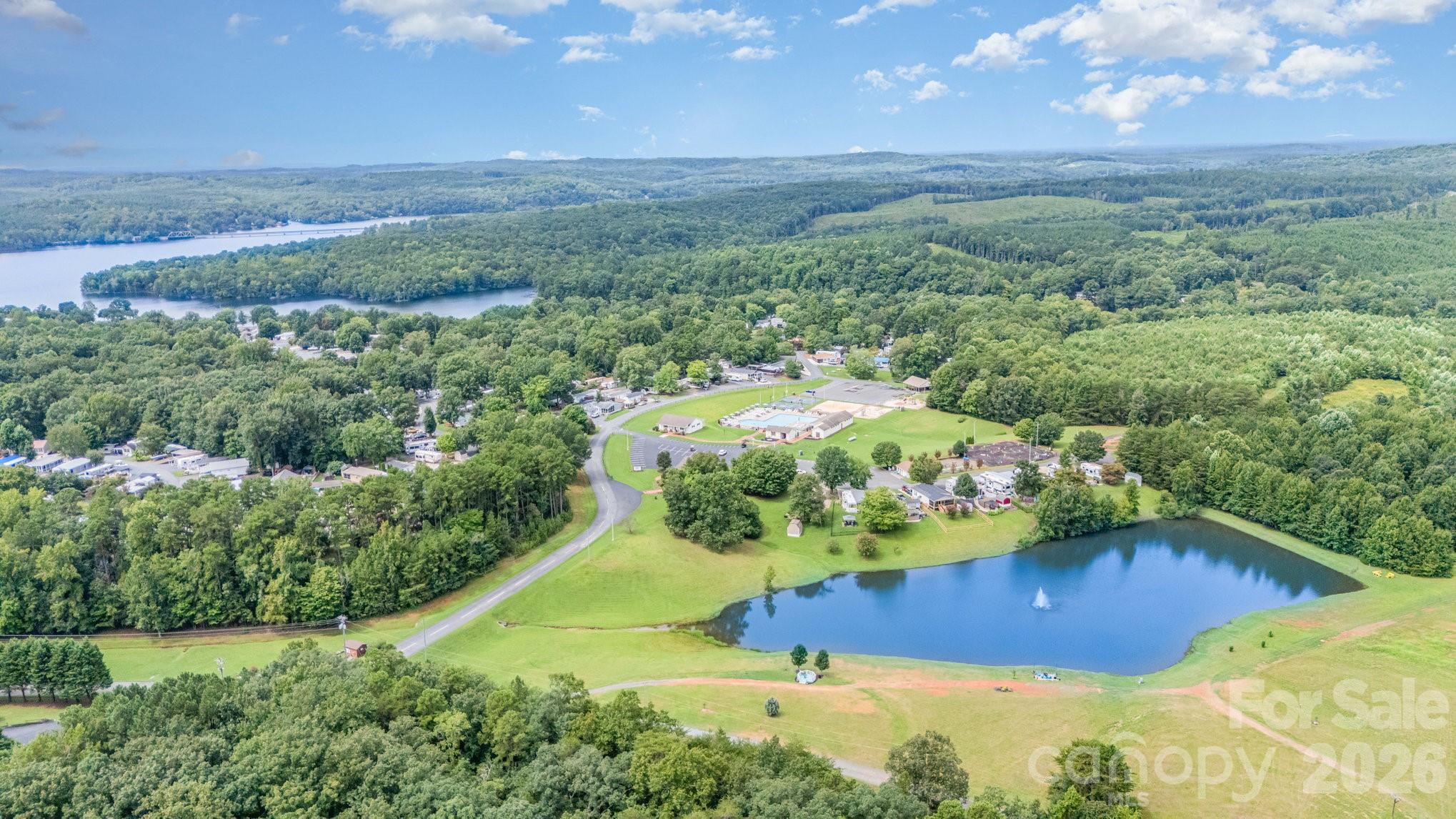 331 Mount View Lane — New London